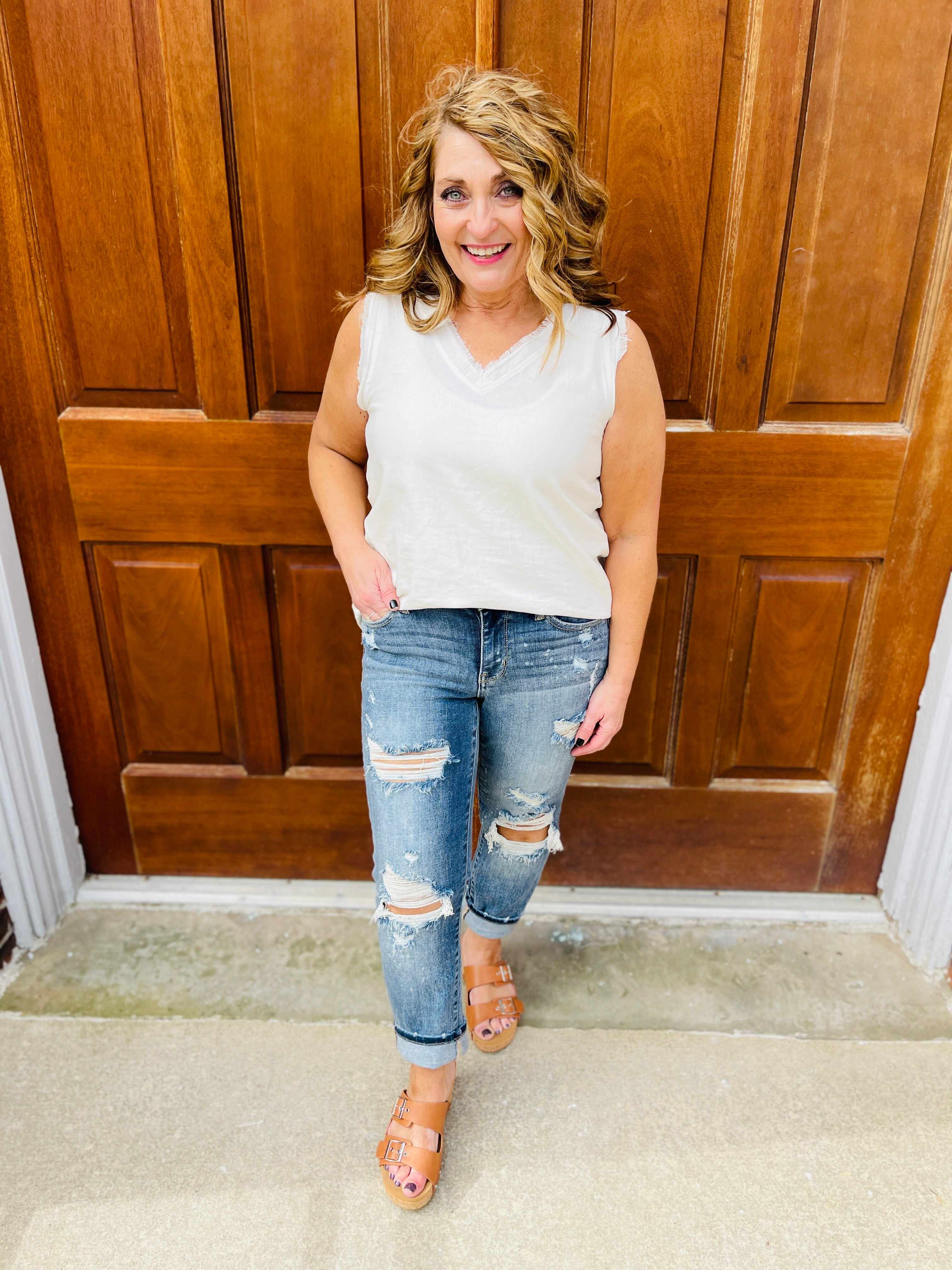 Restock! REG/CURVY Somewhere On a Bleach Mid Rise Boyfriend Jeans