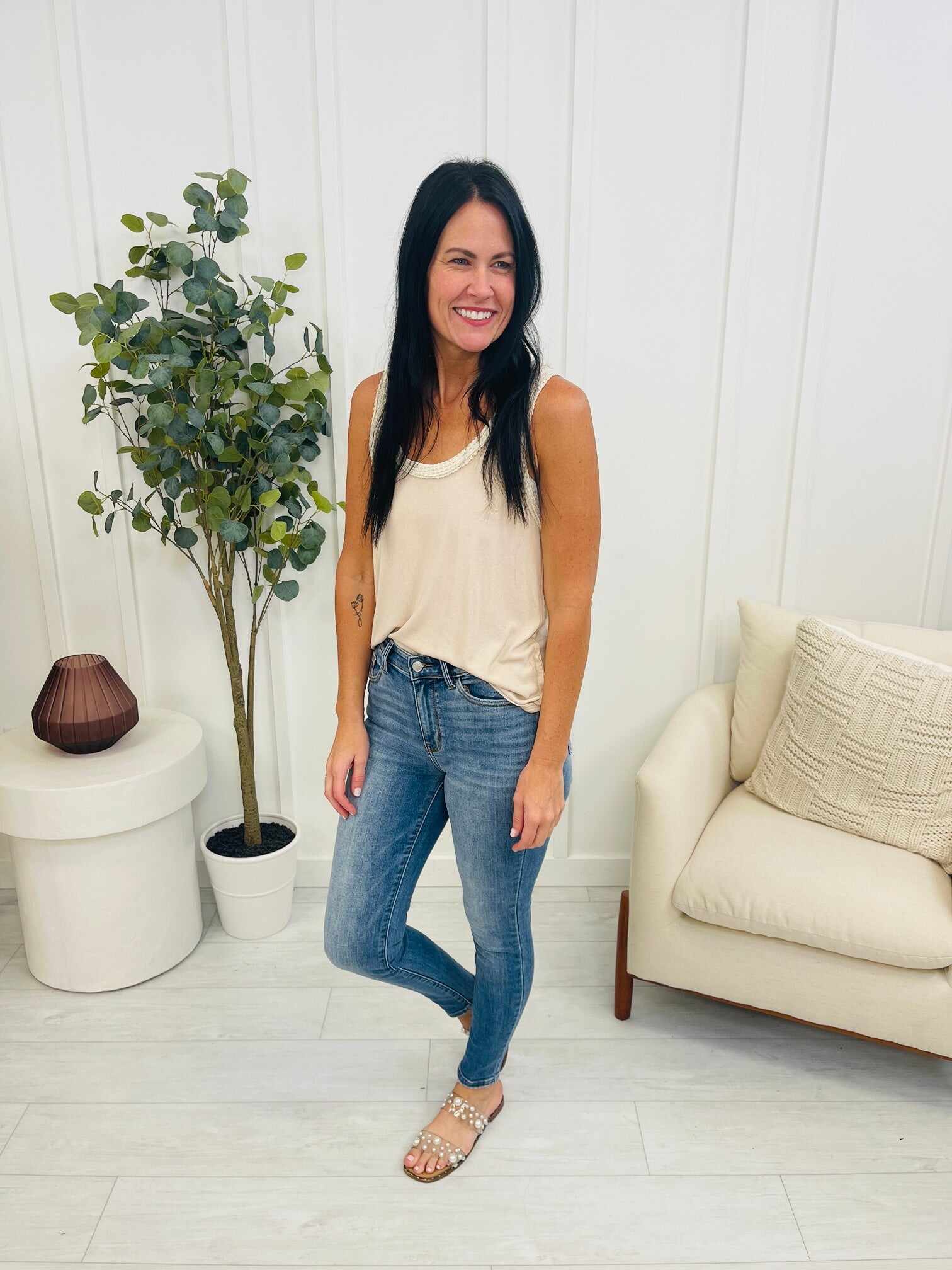 REG/CURVY Modern Love Skinny Jeans
