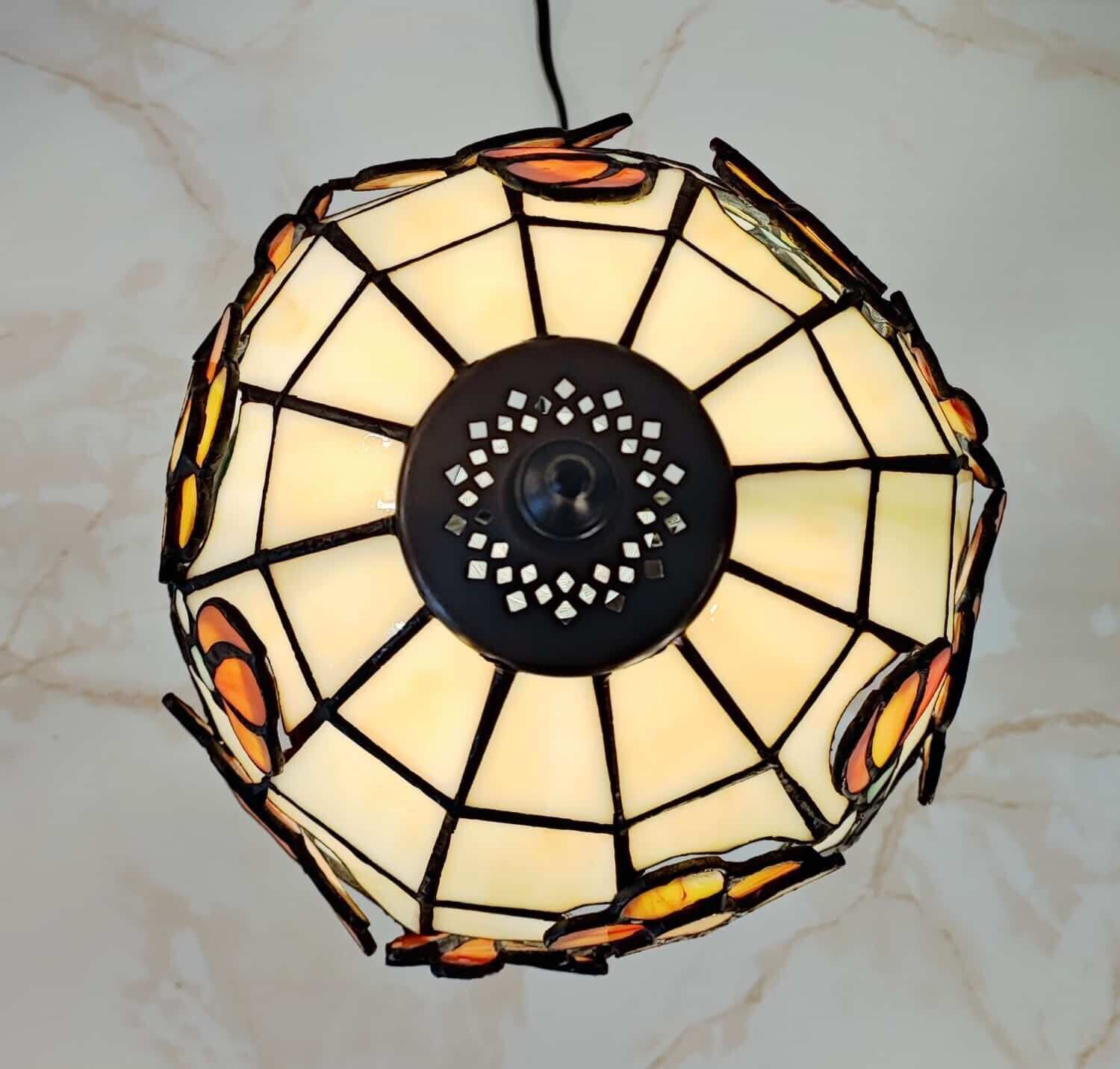Floral Tiffany Abatjour with Raised Glass, 20cm