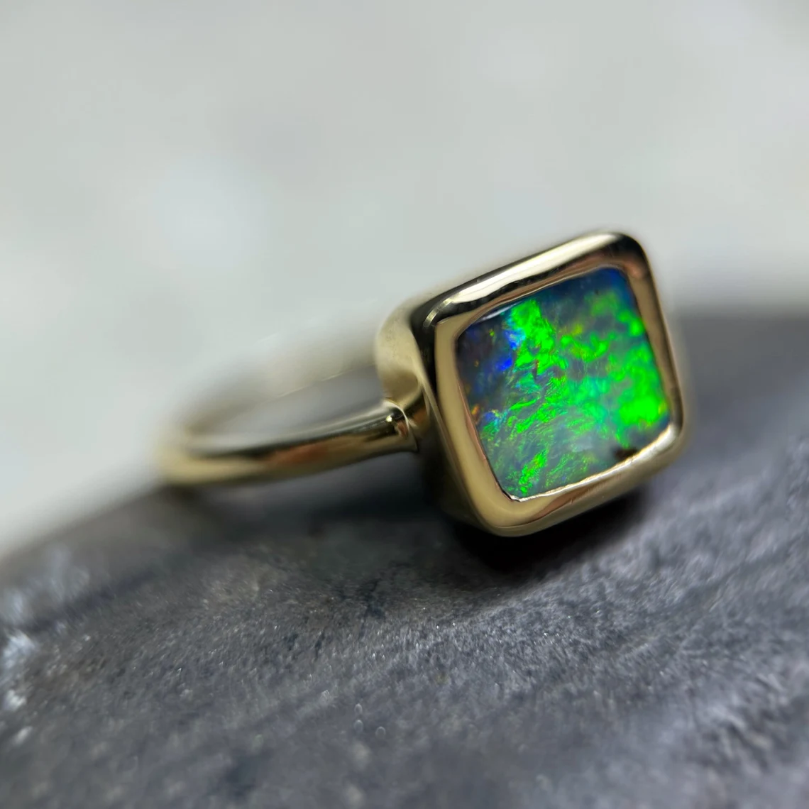 18ct Gold Boulder Opal Ring - US 6