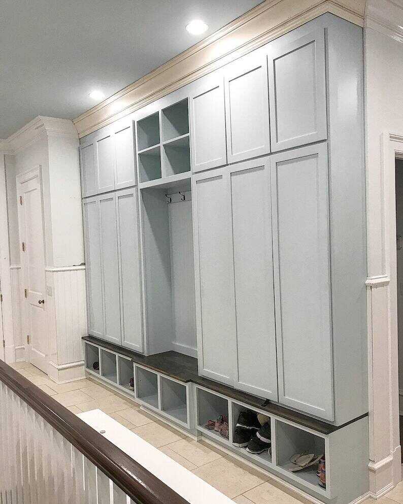 CONNECTICUT Locker entryway bench with storage