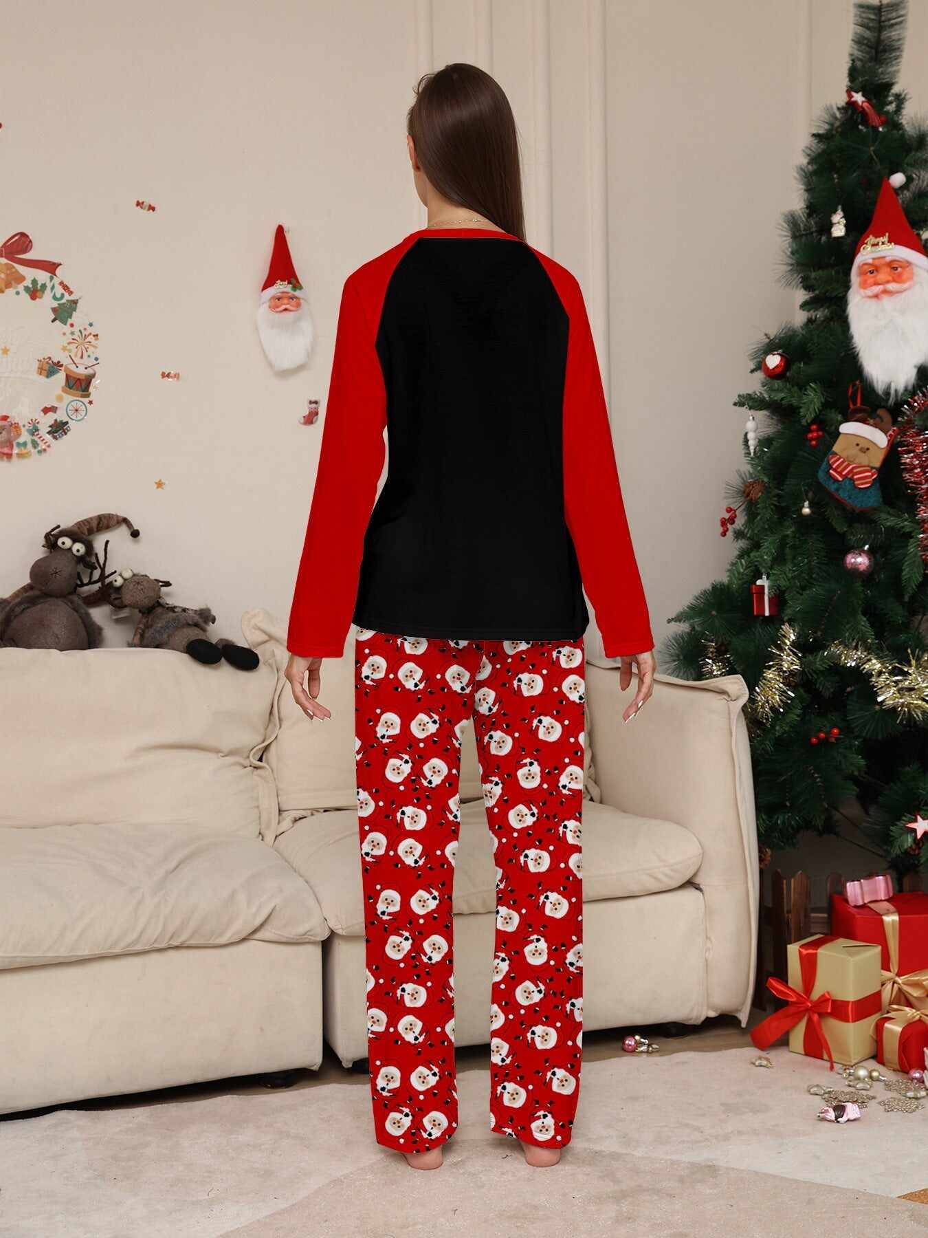 ��Merry Xmas�� Santa Claus Print Family Pajama Set