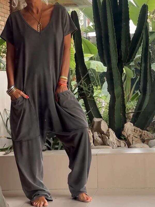 🔥Summer Arrivals🌟Casual V-neck Solid Color Jumpsuit