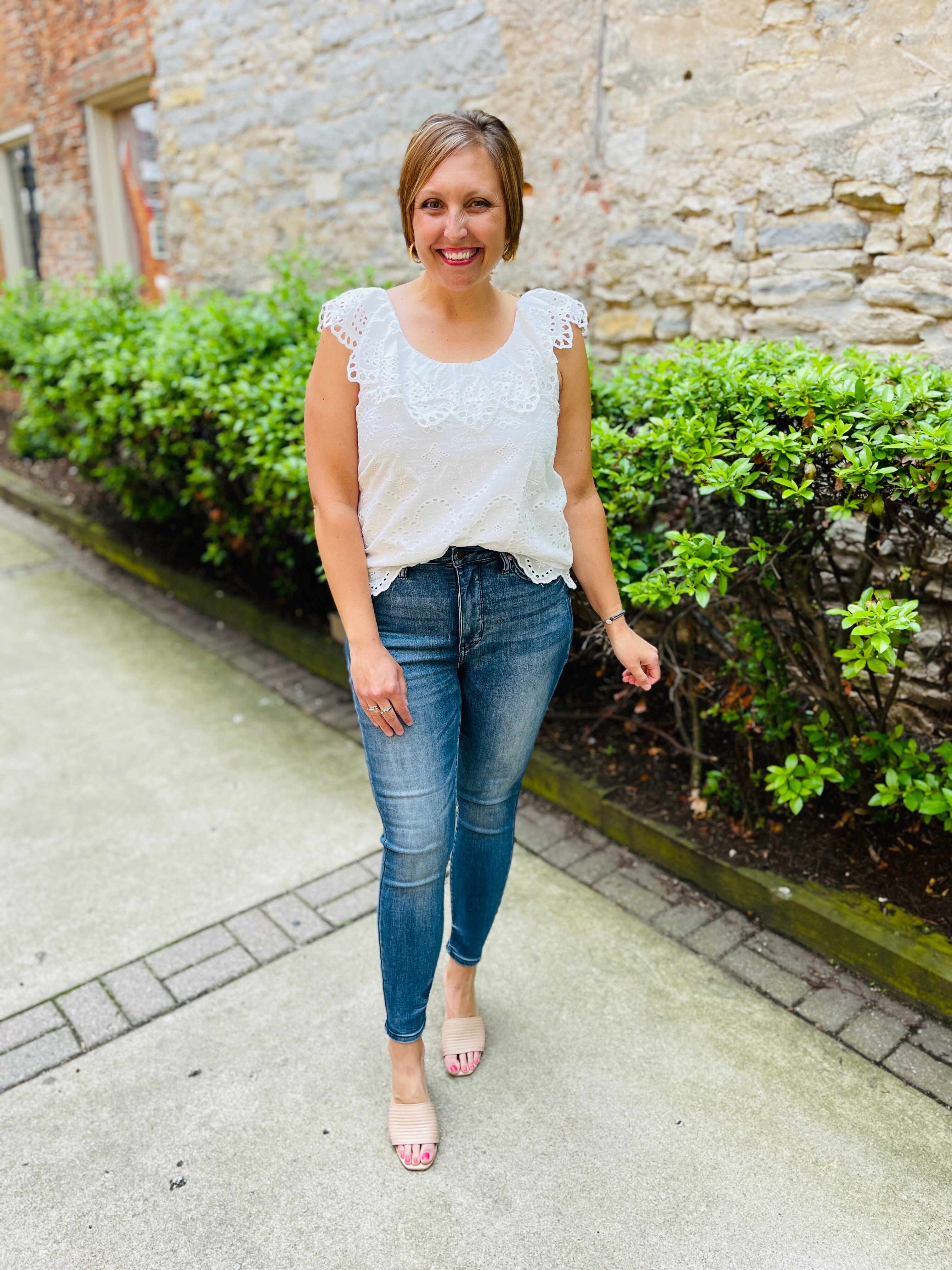 Tummy Control Skinny Jeans in Reg/Curvy Total Infatuation Restock
