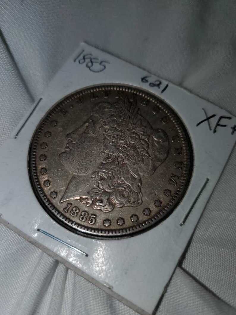 1885  -Morgan Dollar - XF++/ AU    lot # 621 Regular 69