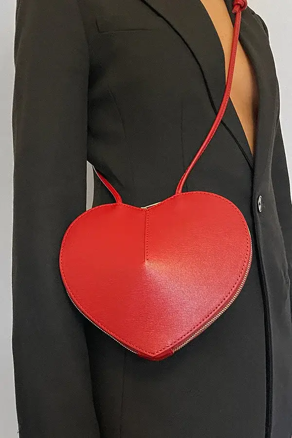 Fashionable Heart-Shaped Leather Shoulder Bag