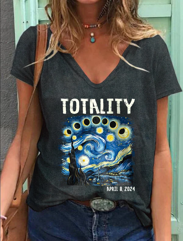 V-Neck Retro Starry Night & Totality Solar Eclipse Of April 8, 2024 Print T-Shirt