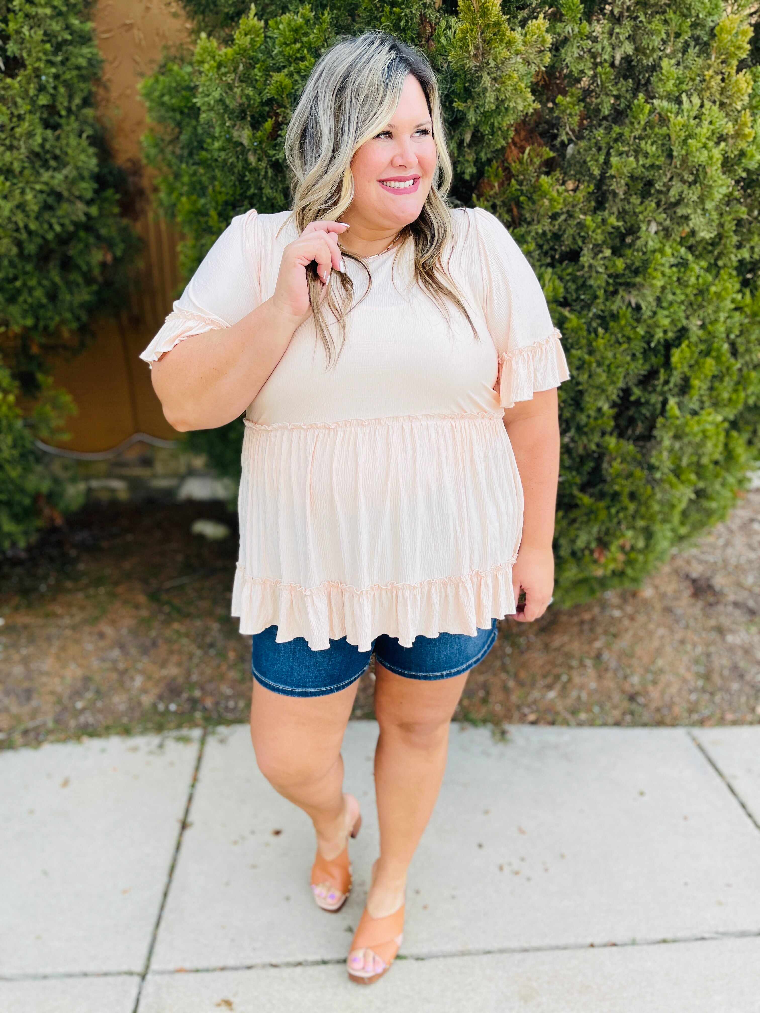 Plus/Reg Sweet Summertime Mid Rise Dark Wash Shorts