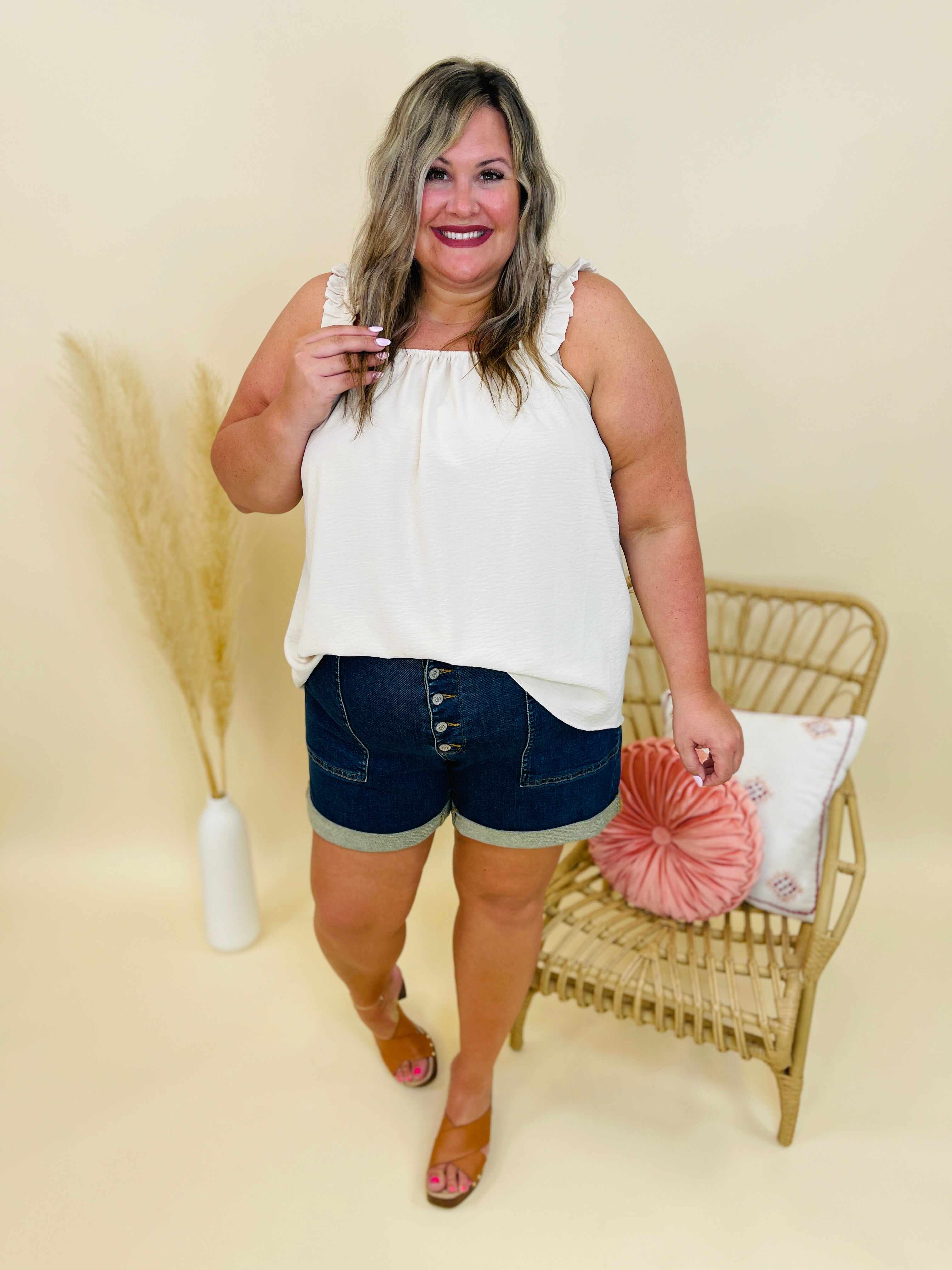 Shorts Reg/Curvy Anyway You Want It Mid Thigh Shorts