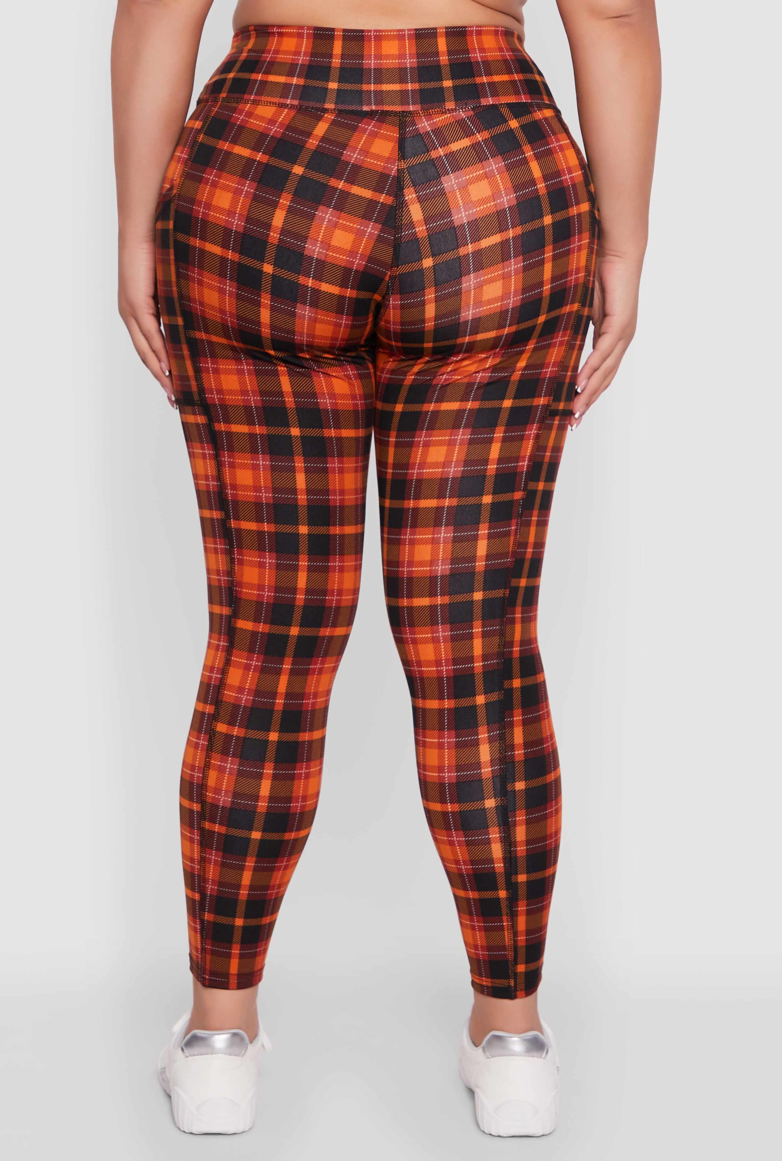 Plus Size High Waisted Cell Phone Pocket Plaid Leggings