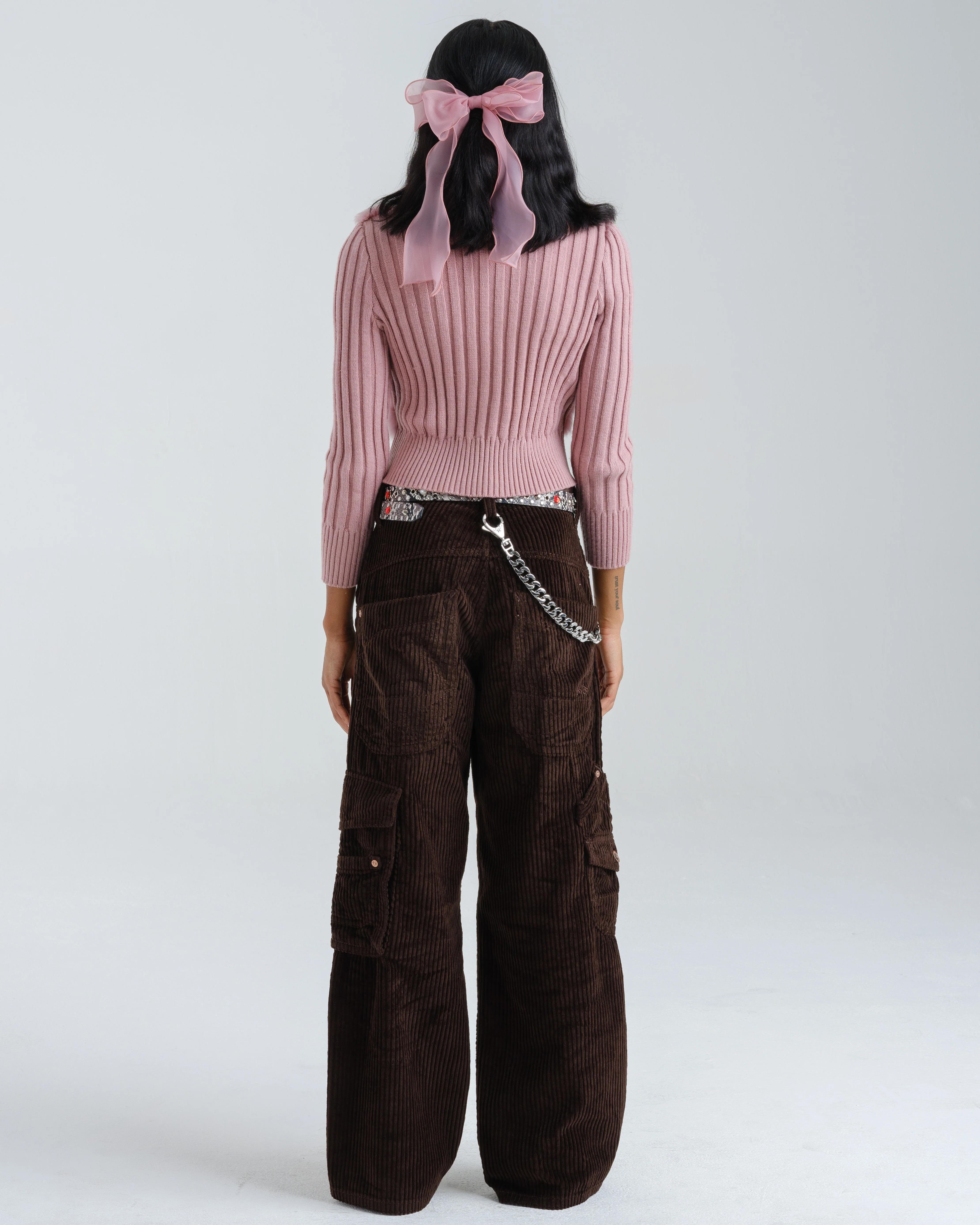 W Torque Cargo Carpenter. 23