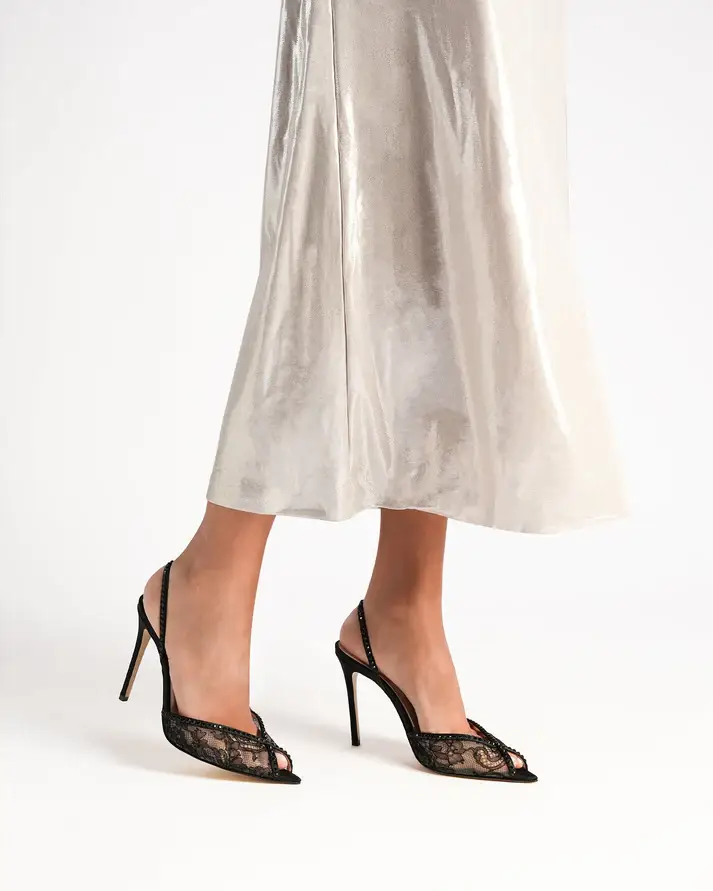 SLING LACE