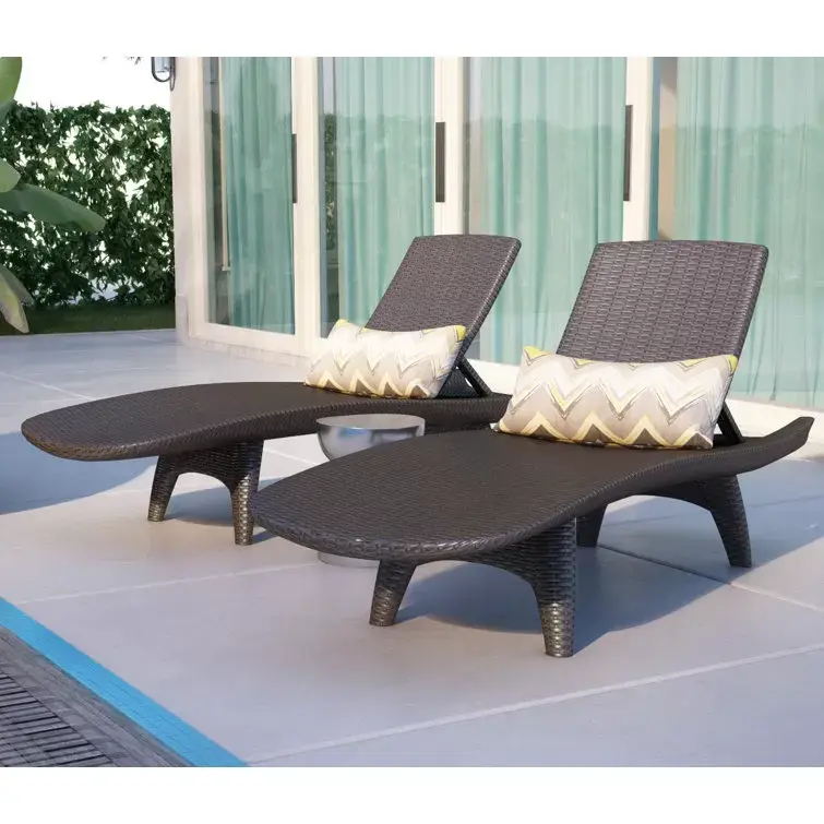 Outdoor Chaise Lounge (Set of 2)