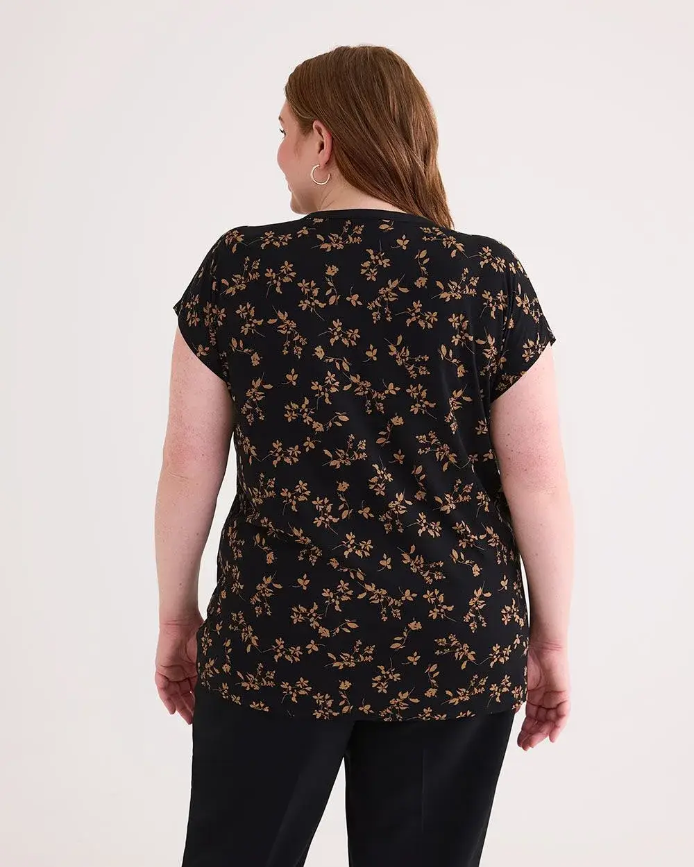 Responsible, Scoop-Neck Top with Stitching Details