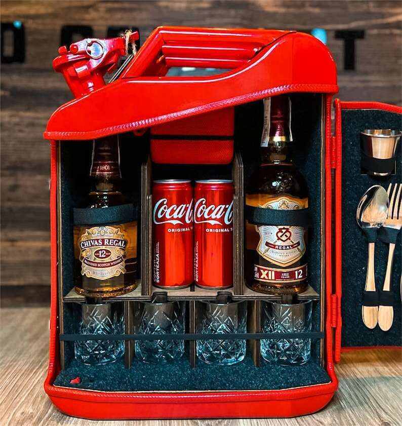 20 L Metal Red Jerry Can Mini Bar, Metal Mini Bar With Wood Inside With Picnic Set, Custom Fuel Bar, Valenetine's Day Gift, Gift for Him
