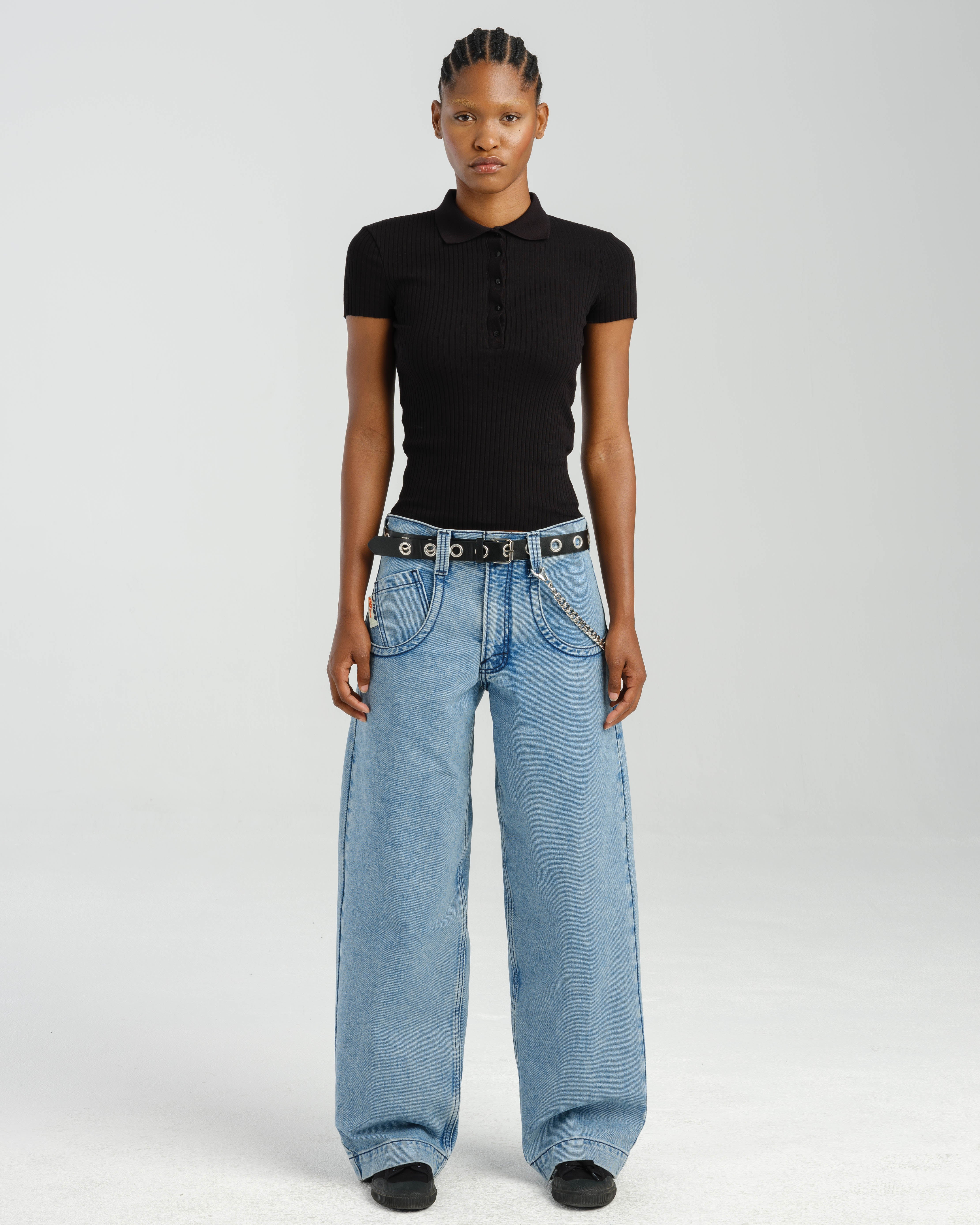 W1169 Low Down Deck. 20