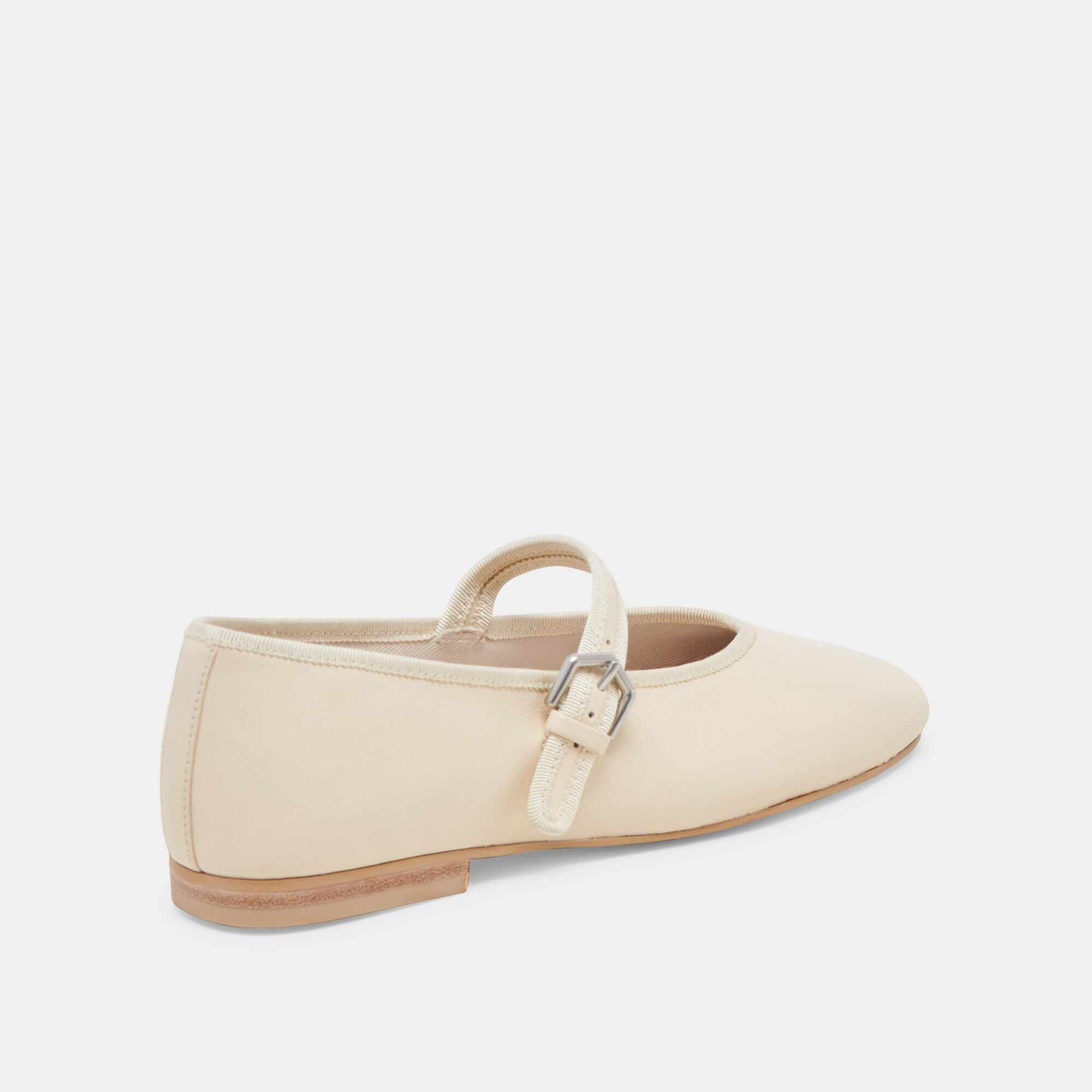 ROSLYN BALLET FLATS CREME LEATHER