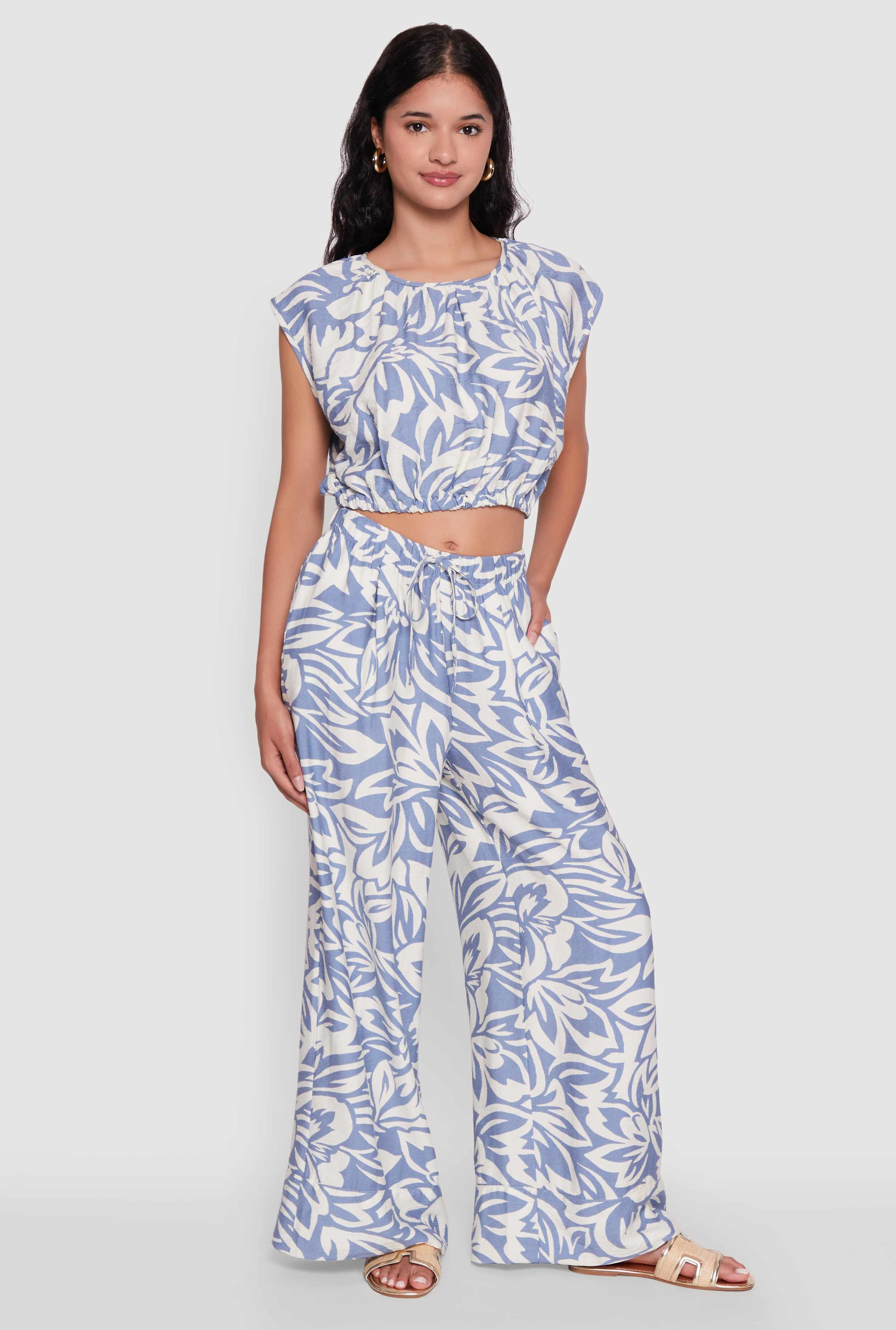 Crepe Knit Printed Pattern Crop Top