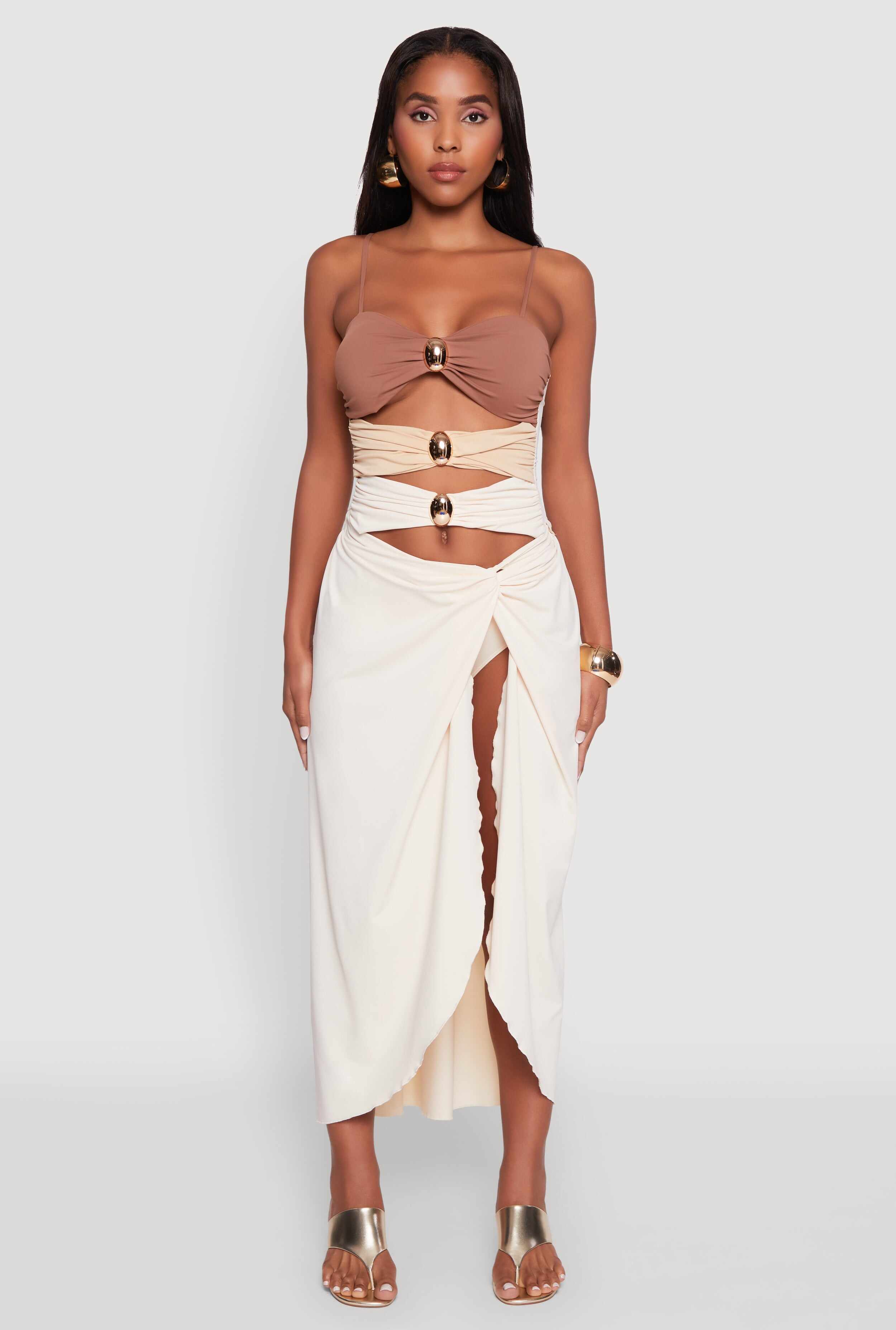 Stylish Color Blocked Metallic Detail One Piece Swimsuit
