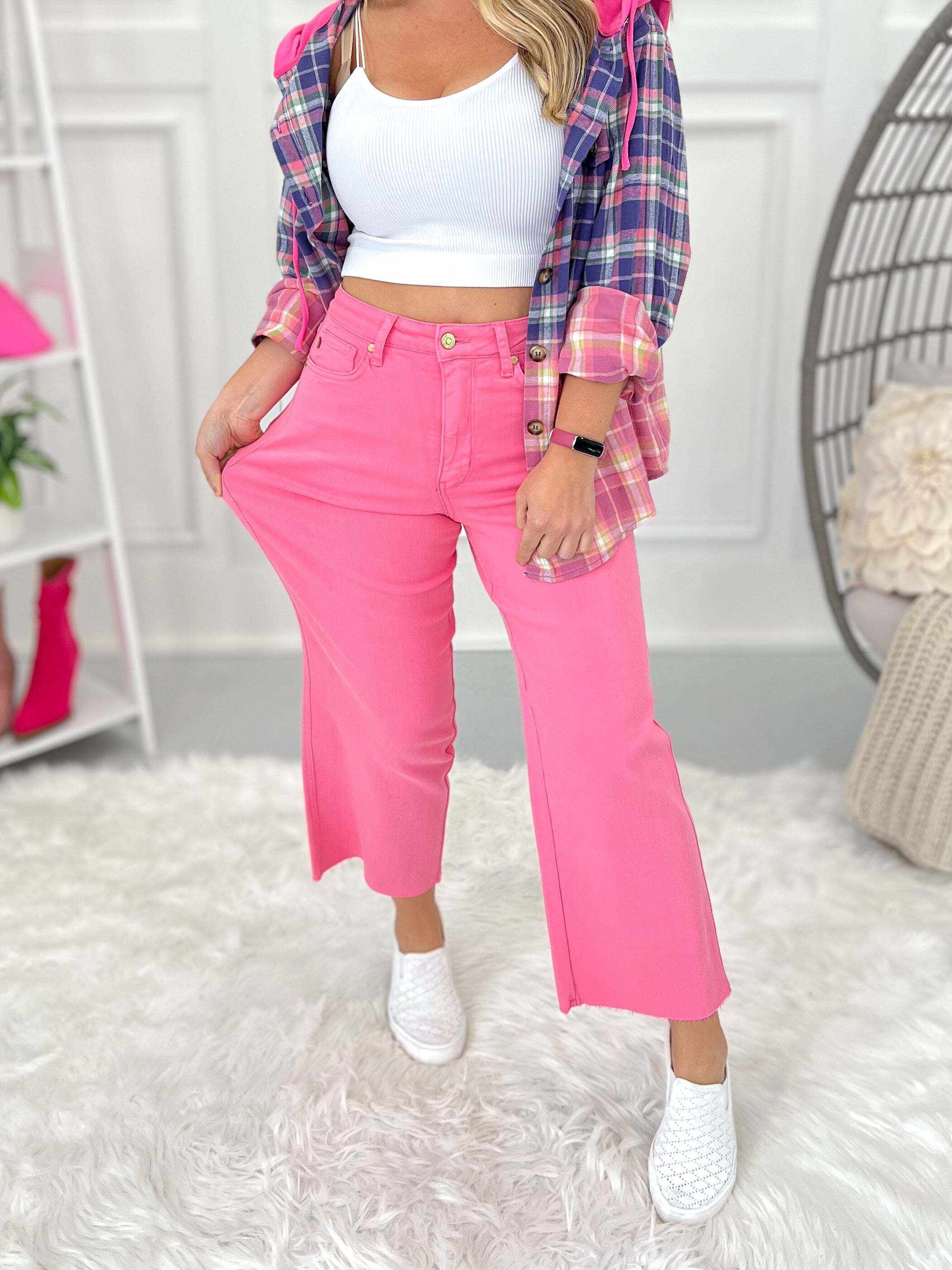 Christmas - Pink Dyed Tummy Control Cropped Wide Jeans - Final Sale