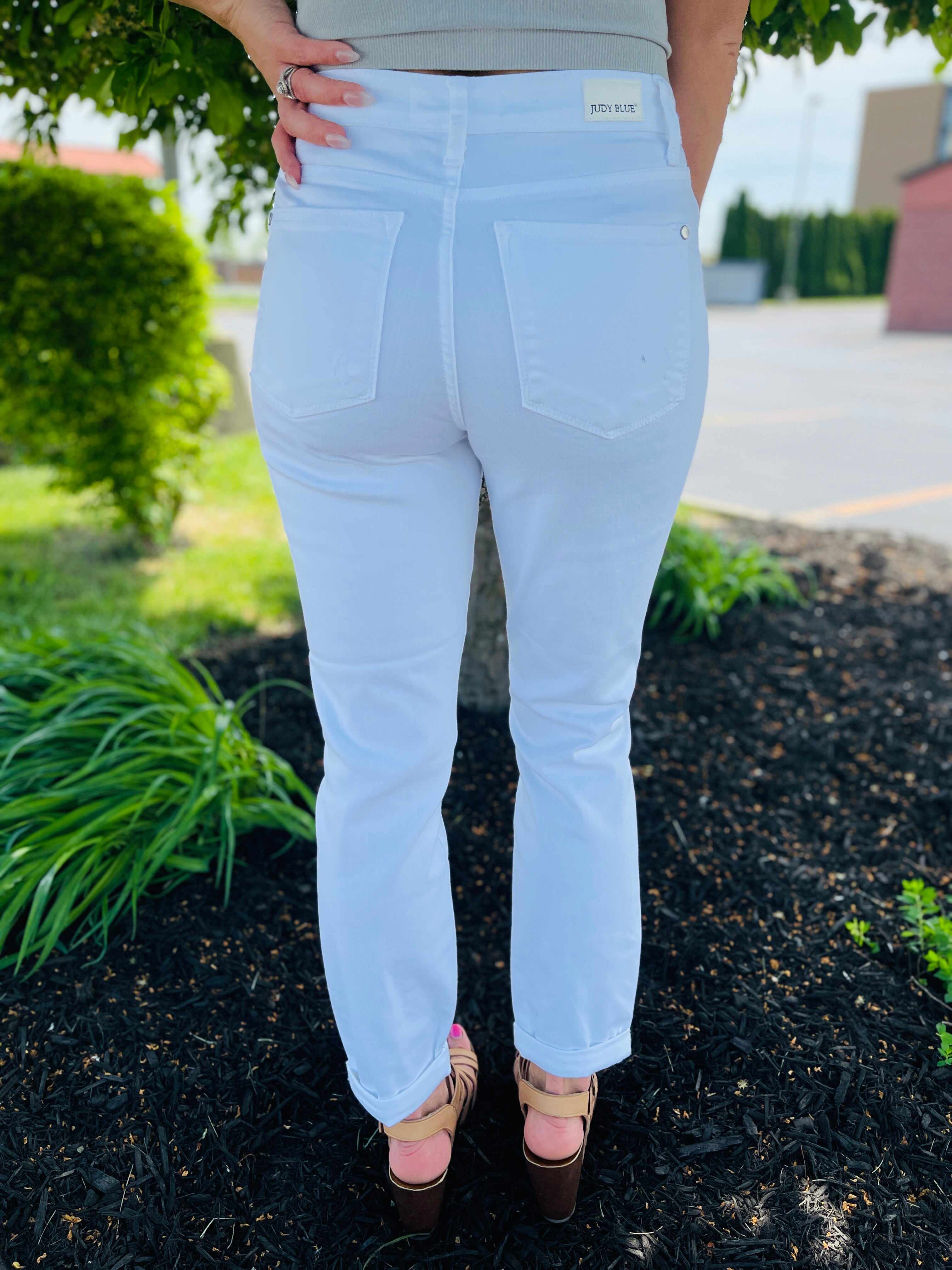 PLUS/REG Break The Ice Boyfriend Jeans