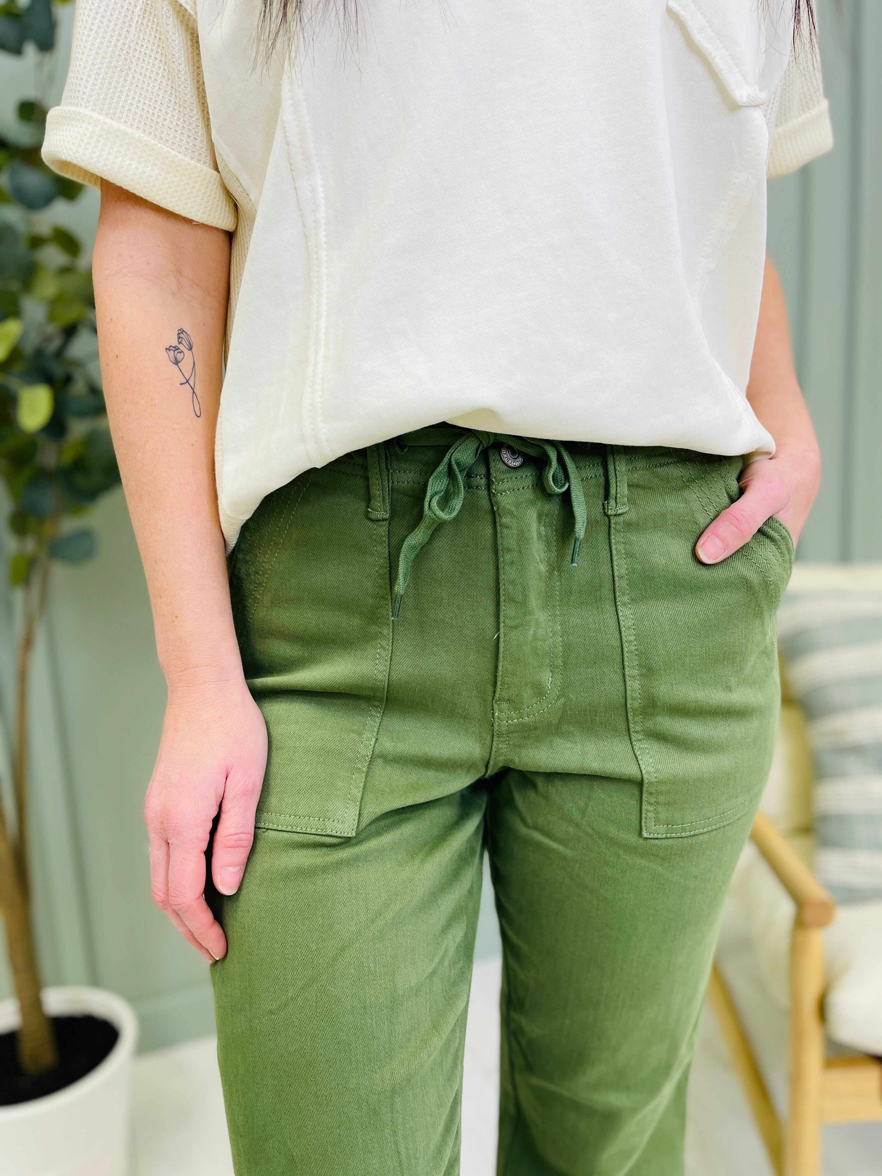 REG/CURVY Olive You Denim Jogger