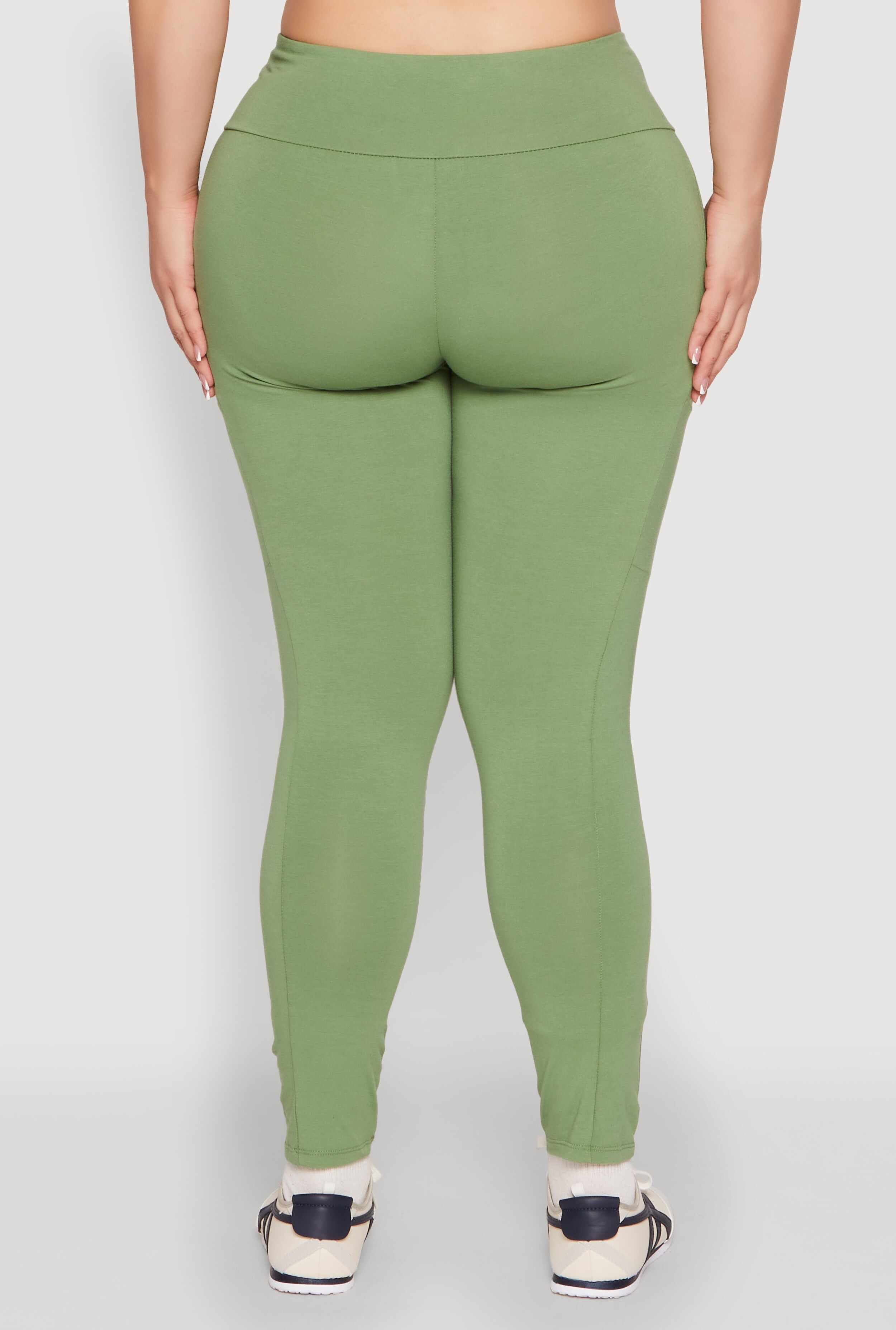Plus Size Side Pocket High Waisted Leggings