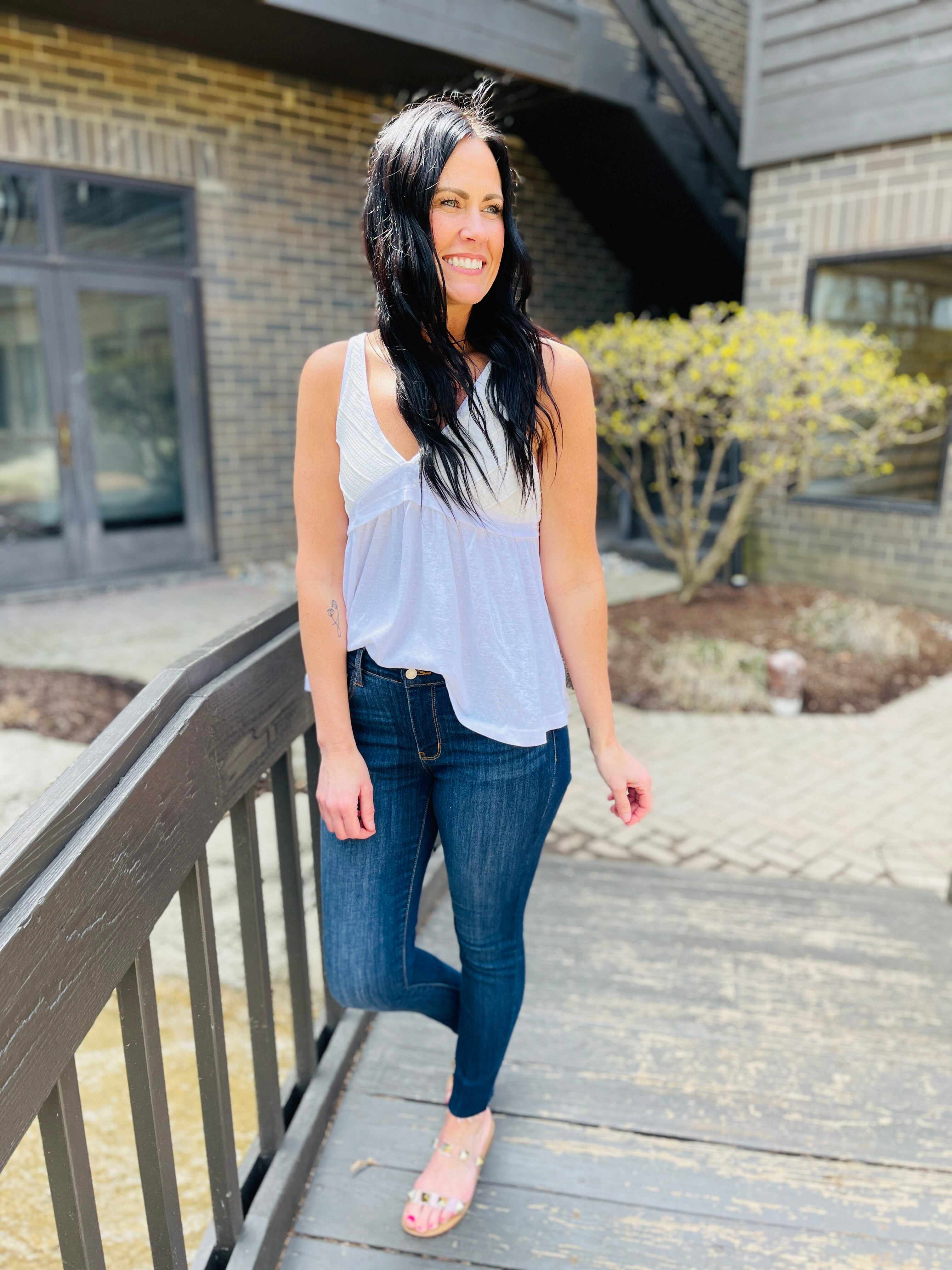 FIFTH RESTOCK! BEST SELLER!  Mid Rise REG/CURVY Work For The Weekend Skinny Jeans