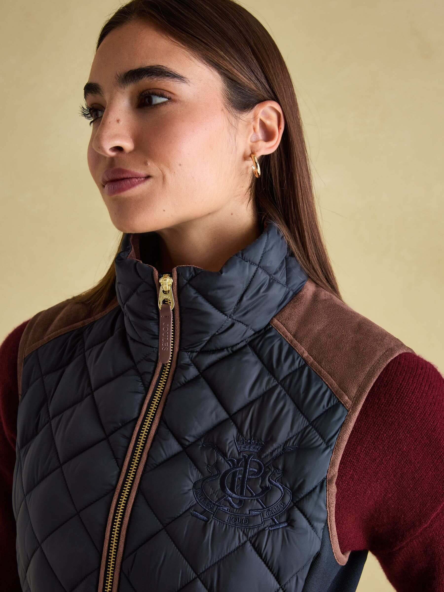 Braemar Luxe Khaki Green Showerproof Diamond Quilted Gilet