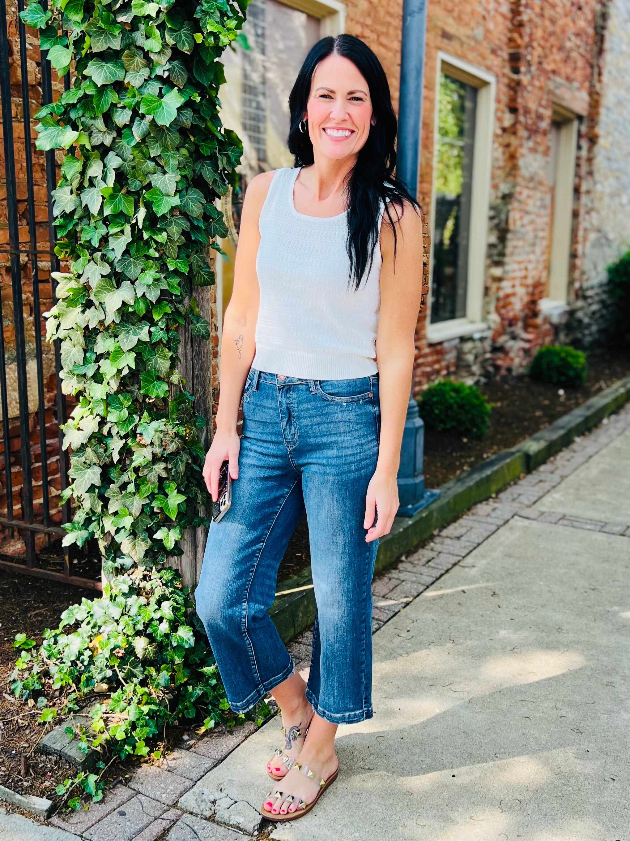 REG/CURVY Wide Eyed Cropped Wide Leg Jeans