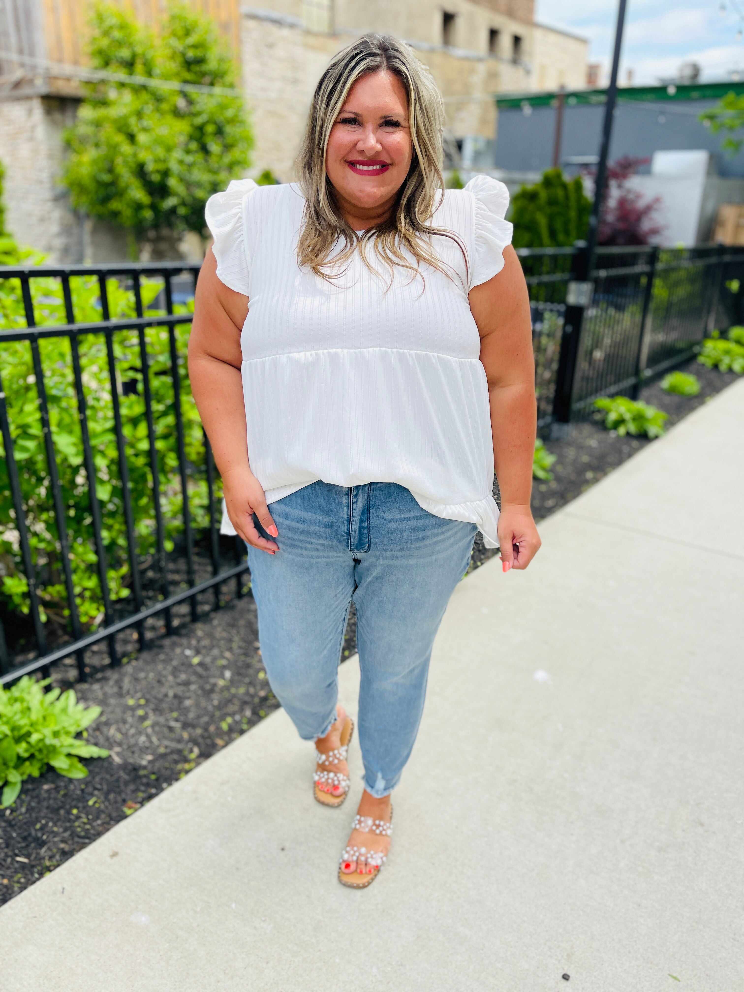 REG/CURVY Cool Kids Sustainable Cooling Relaxed Jeans