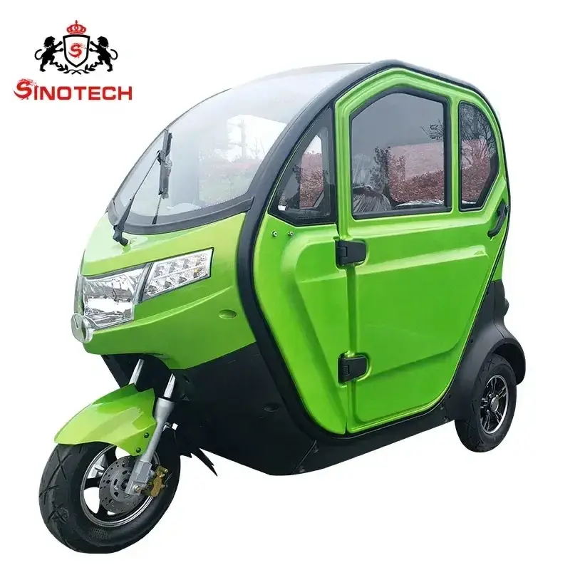 Family smart fully enclosed electric tricycle