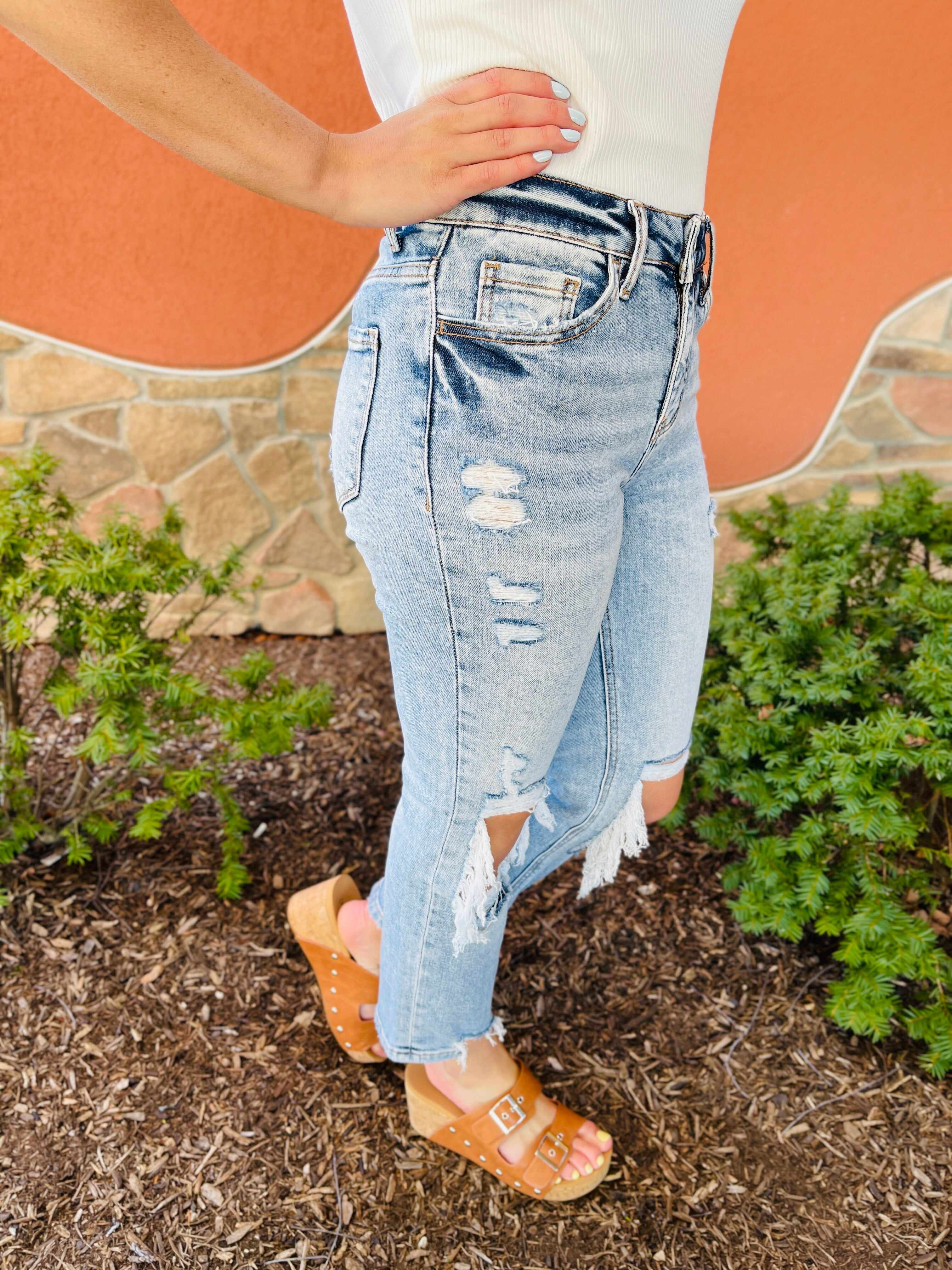 RESTOCK! Lovervet REG/CURVY You're My Lover Cropped Straight Leg Jeans
