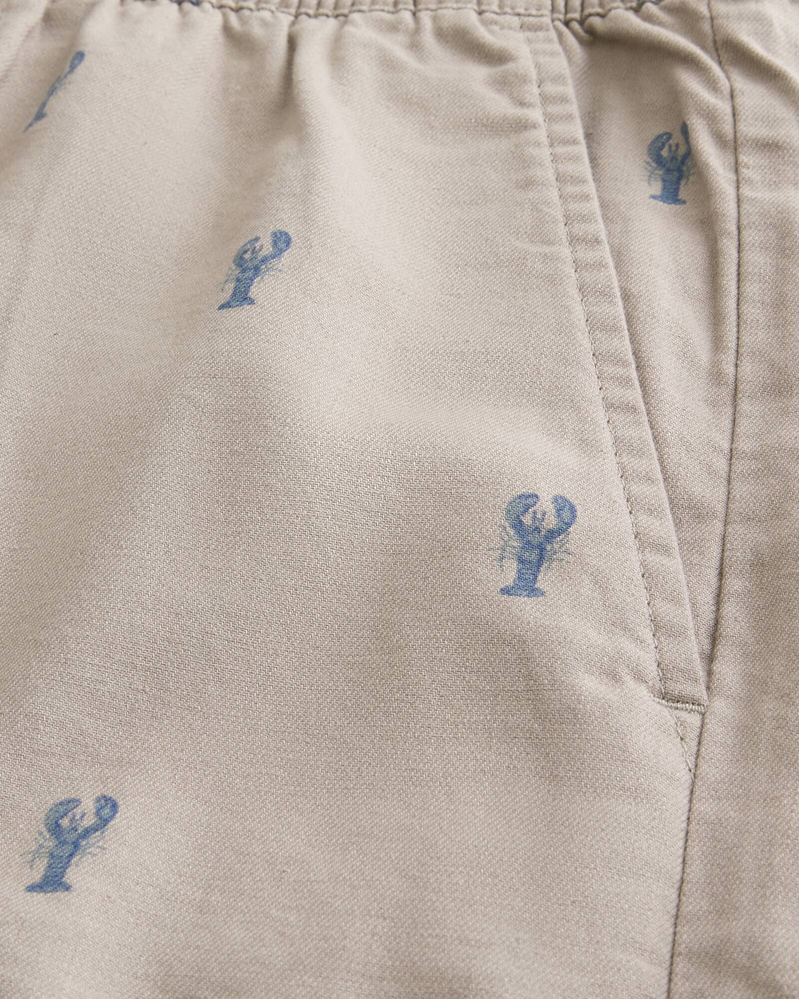 Mid-Thigh Linen-Blend Pull-On Shorts