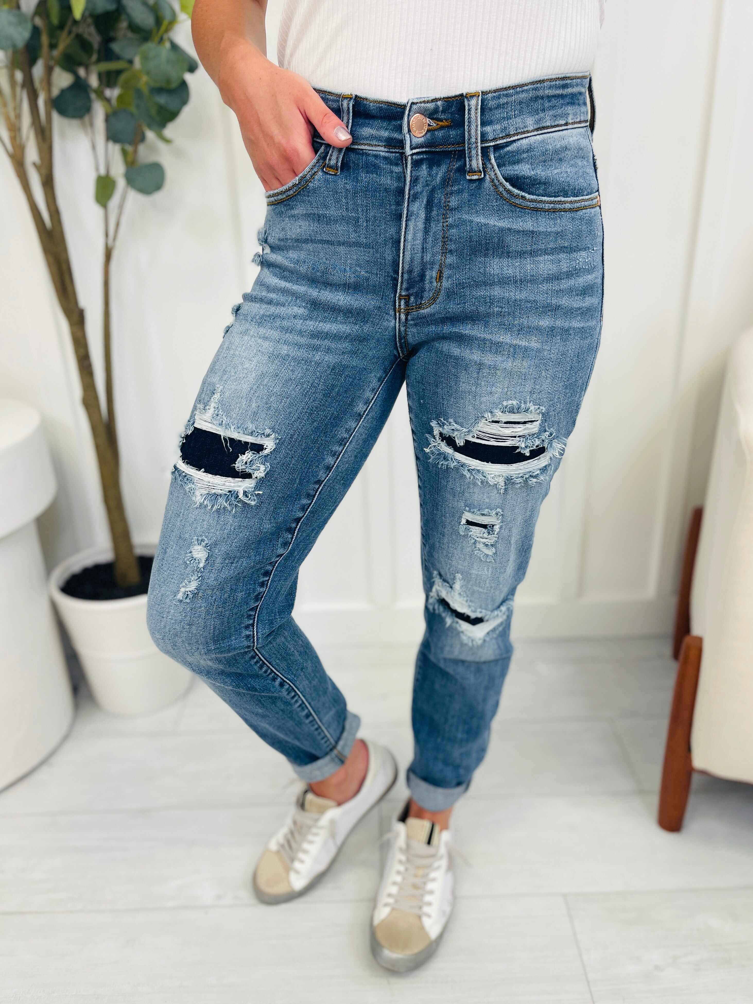 REG/CURVY Best In The Patch Midrise Relaxed Fit Jeans