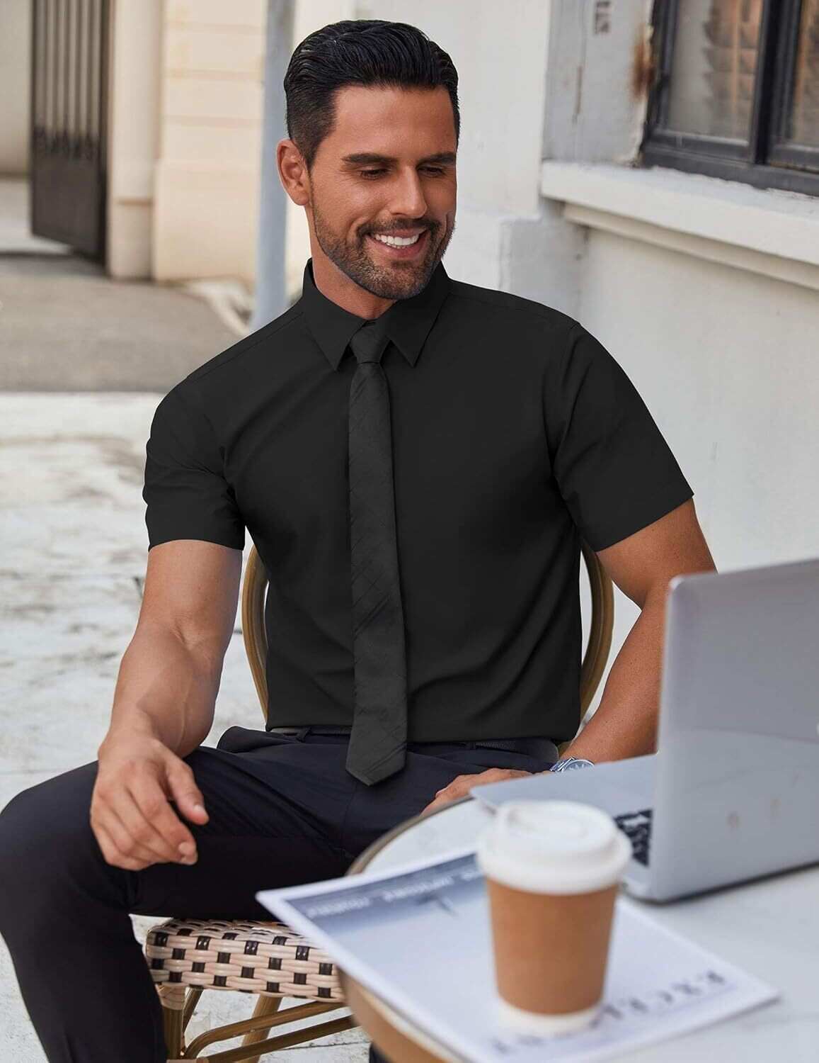Mens Short Sleeve Dress Shirts Wrinkle Free Casual Button Down Shirts Summer Untucked Dress Shirt