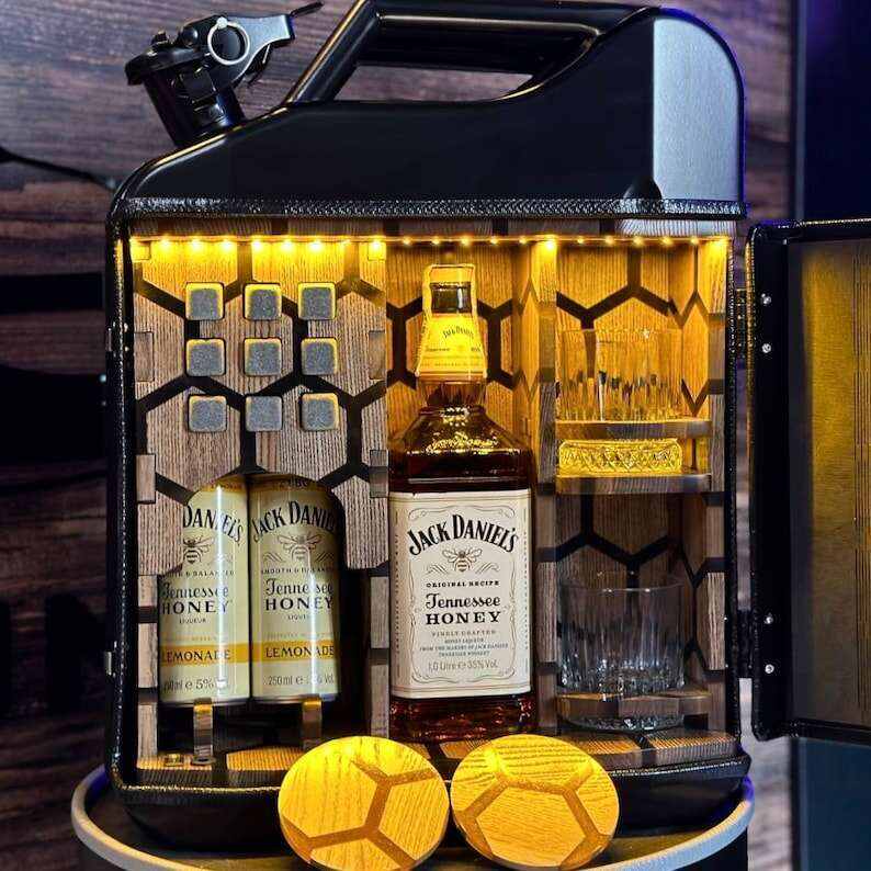 20 L Personalized Christmas Gift , Jerry Can Mini Bar, Custom Original Gift For a Man, Fuel Bar, Travel Canister Mini Bar, Custom fuel bar