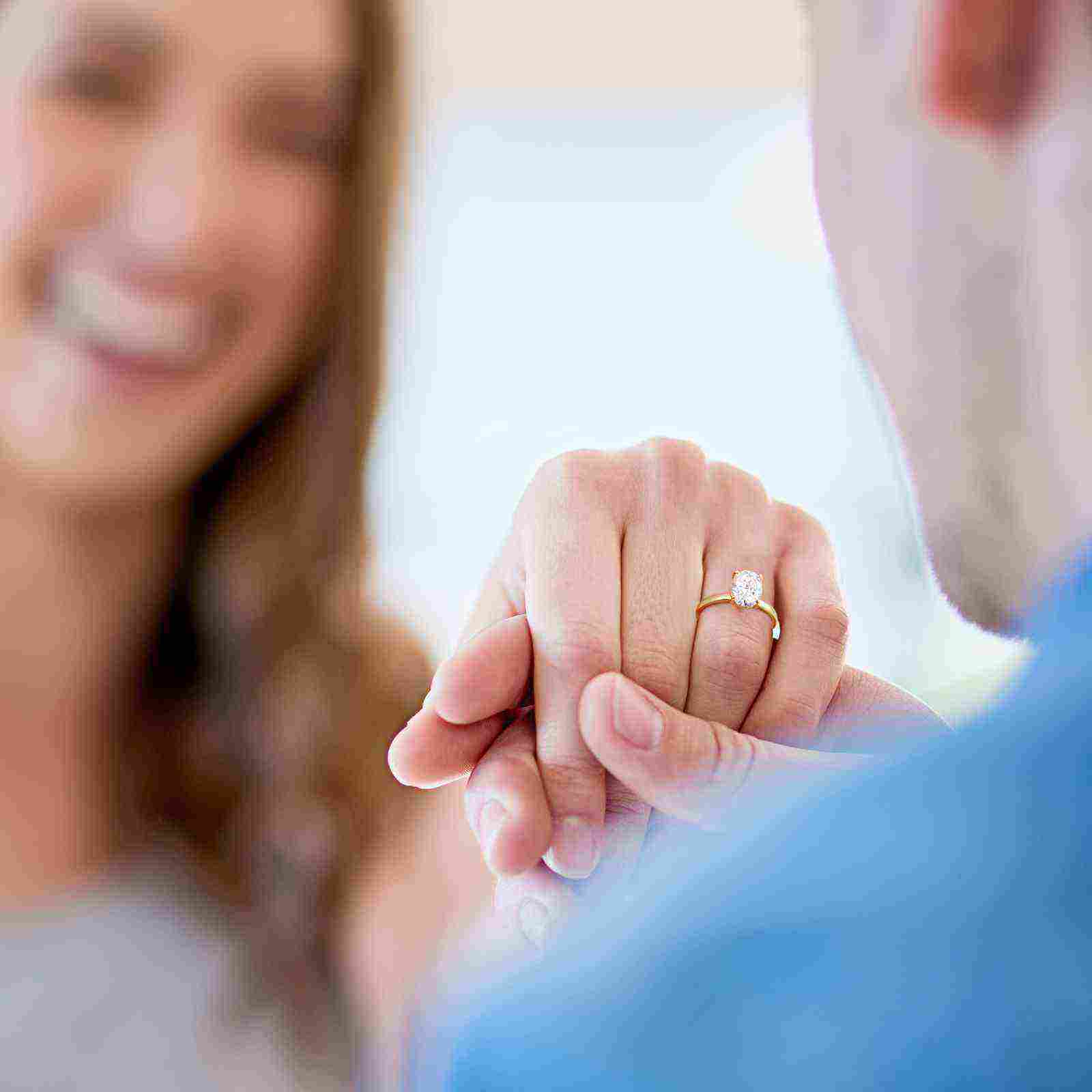 Test(Valentine's Gift) S925 Oval Cut Moissanite Engagement Ring For Her