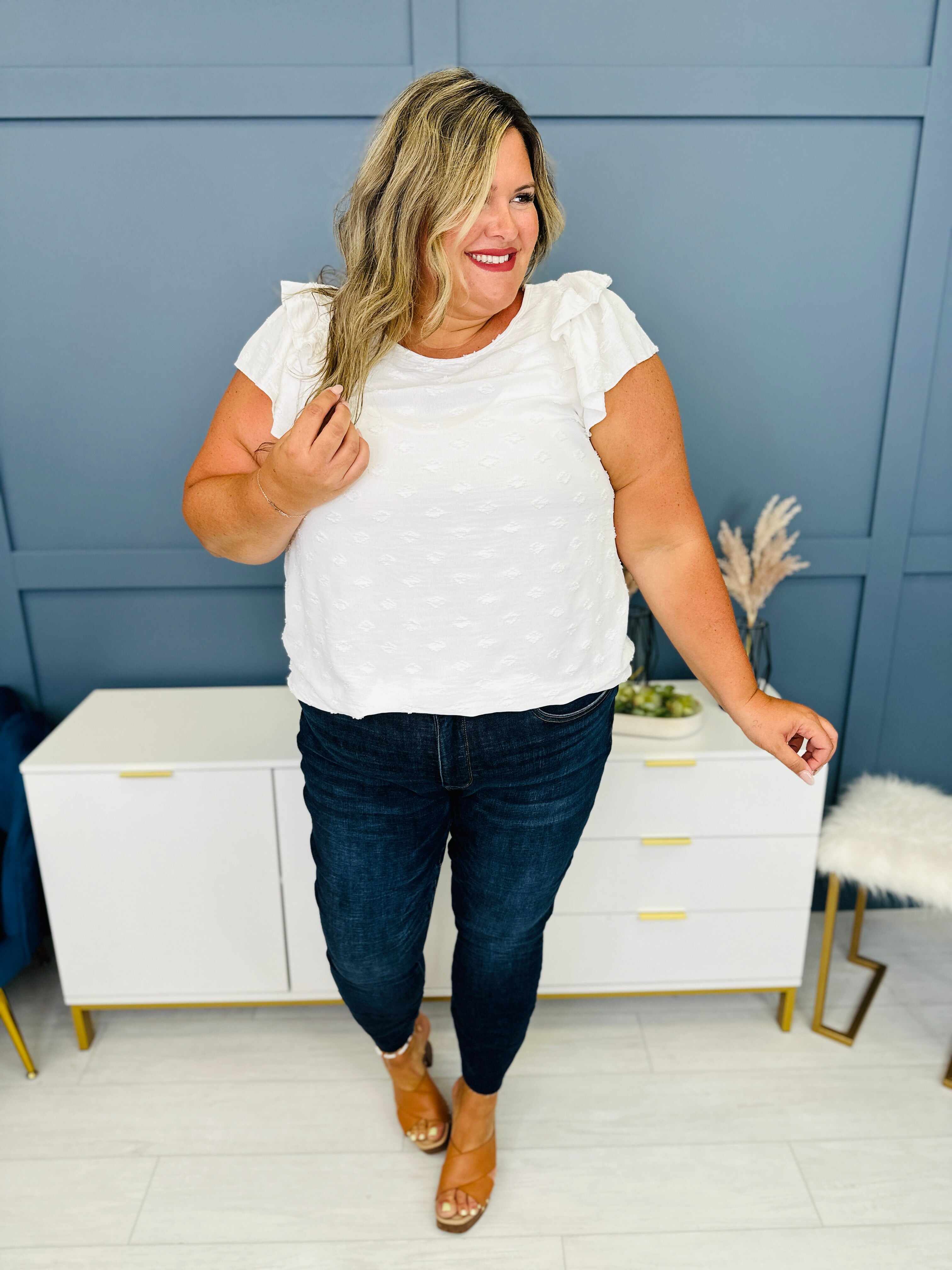 MARKDOWNS! Tummy Control and Butt Lifting Skinny Jeans in Reg/Curvy The Trifecta Fourth Restock!