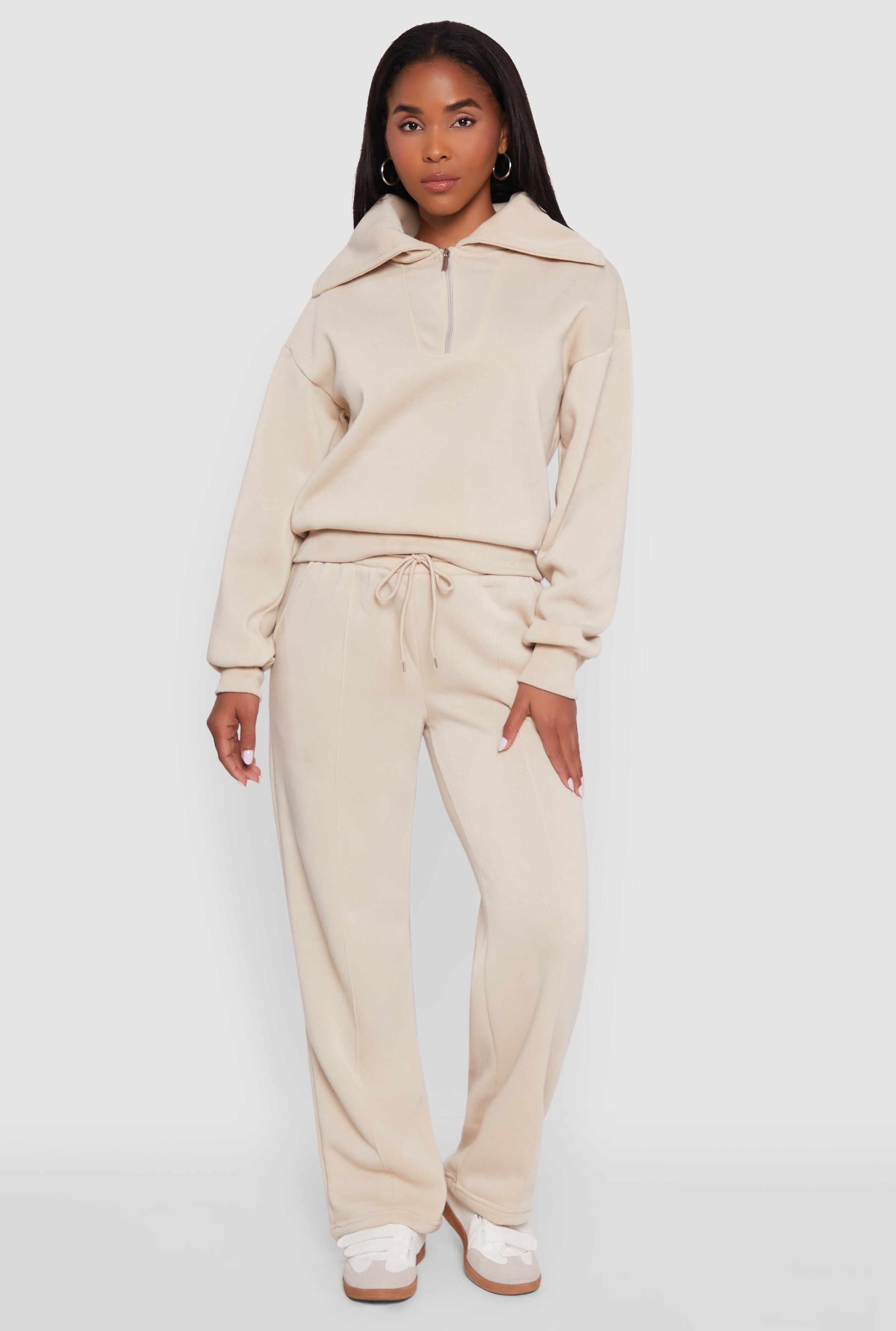 Fleece Collared Quarter Zip Pullover Sweatshirt