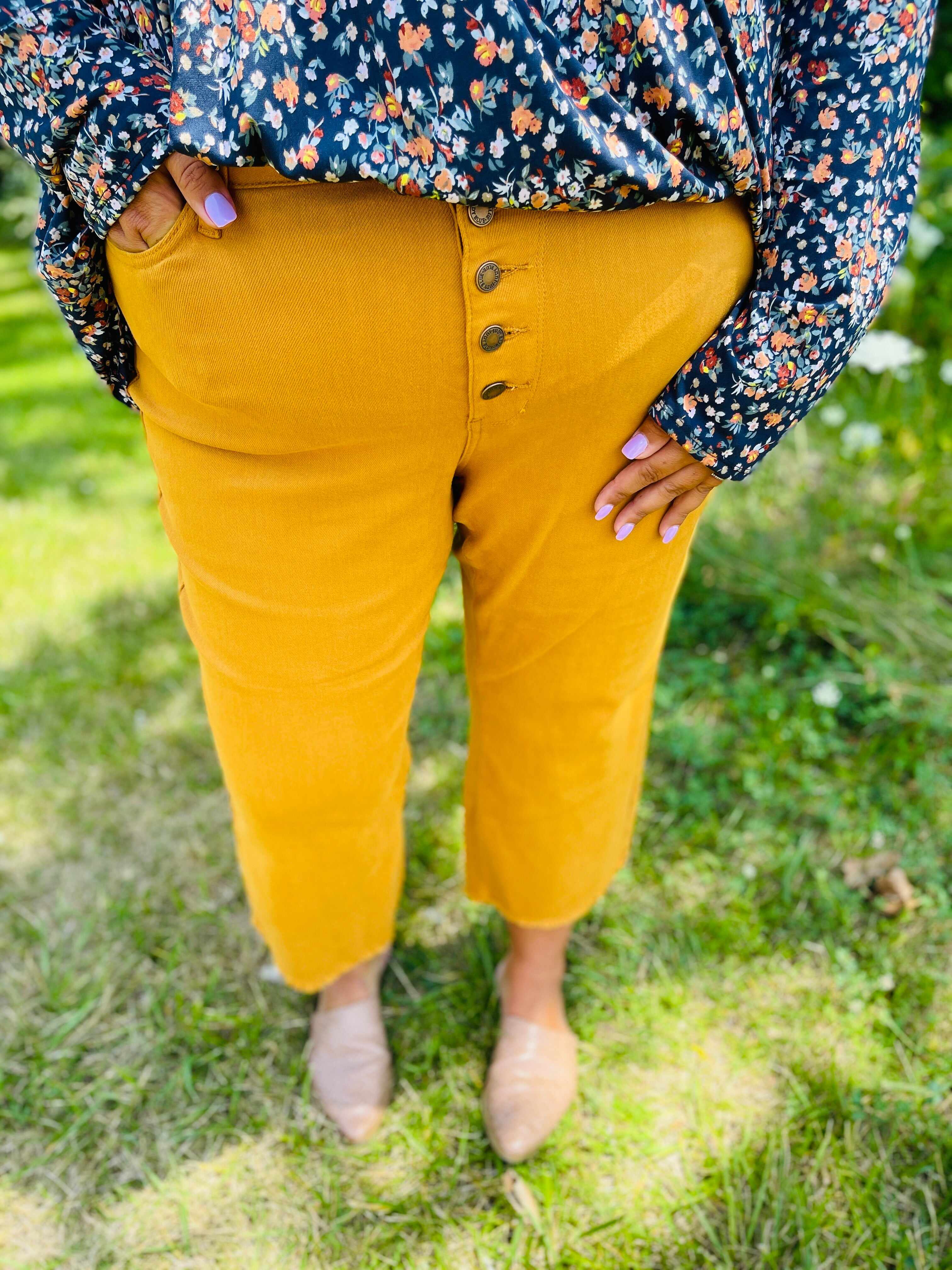Plus/Reg Far And Wide Leg Mustard Jeans