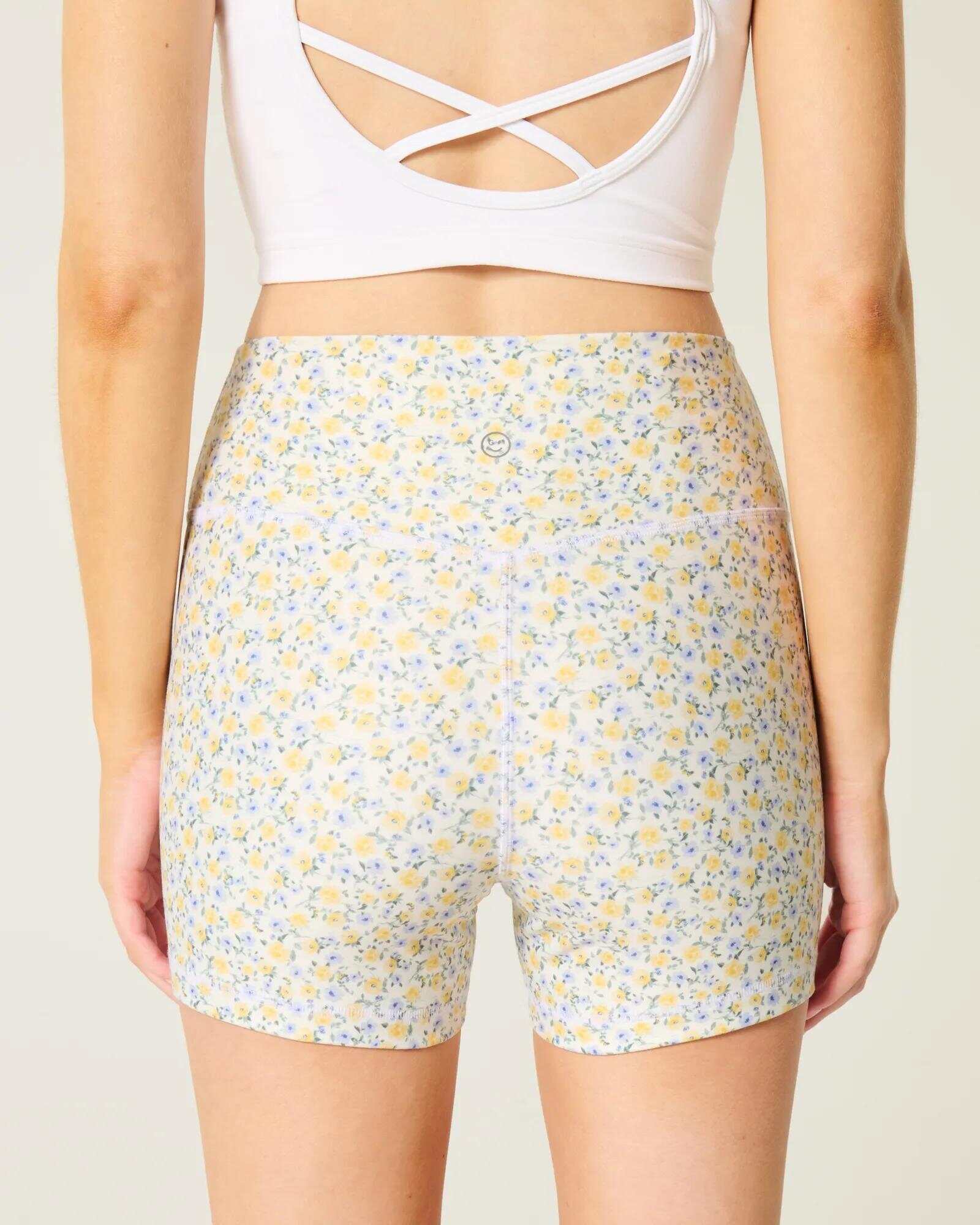 Gilly Hicks Active Recharge Shortie 3