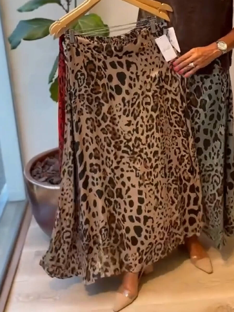 🔥Summer Arrivals🌟Cozy Linen And Cotton Leopard Print Skirt.