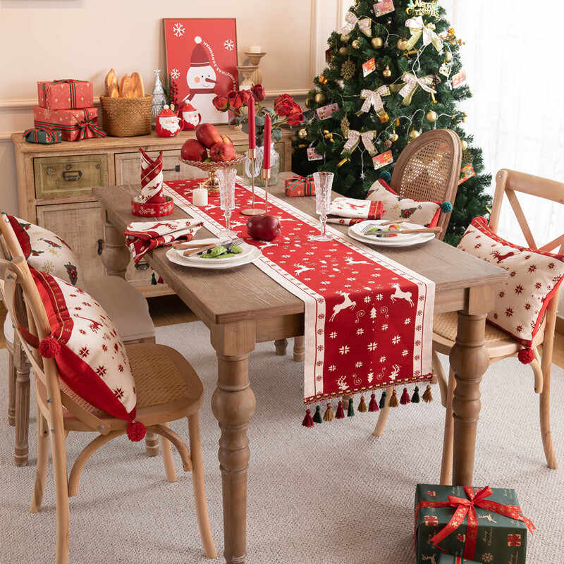 Christmas Deer Woven Jacquard Table Runner