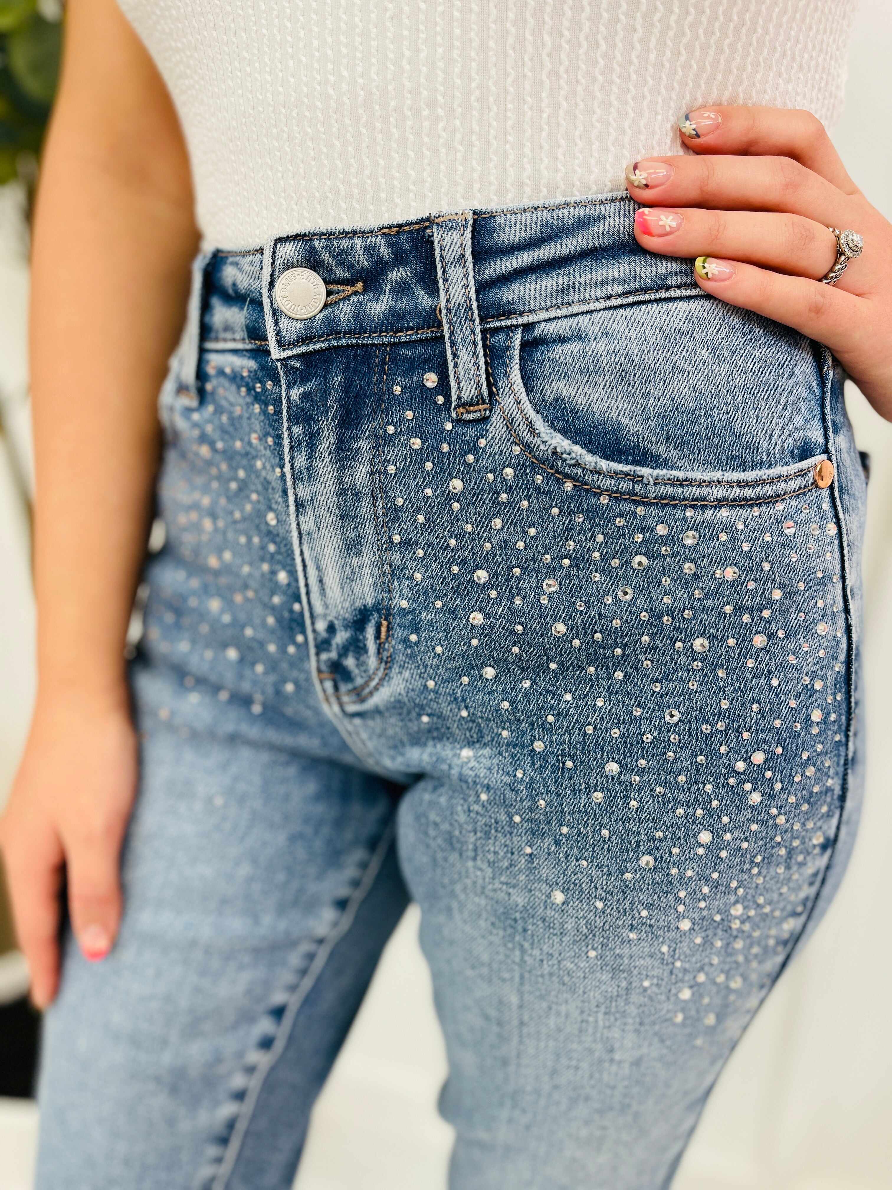 REG/CURVY Shine Bright Like a Diamond Rhinestone Straight Jeans