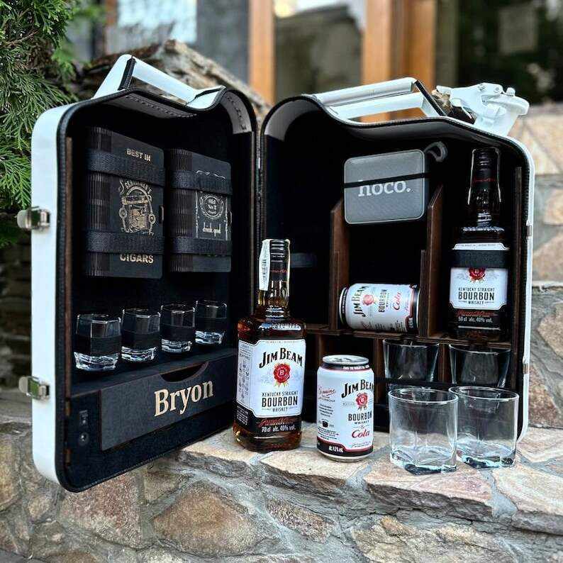 20 L Jerry Can Mini Bar, With Bluetooth Speaker, Custom Fuel Bar, Home Mini Bar, Handmade Travel Bar, Gift For Him, For Christmas, For Dad
