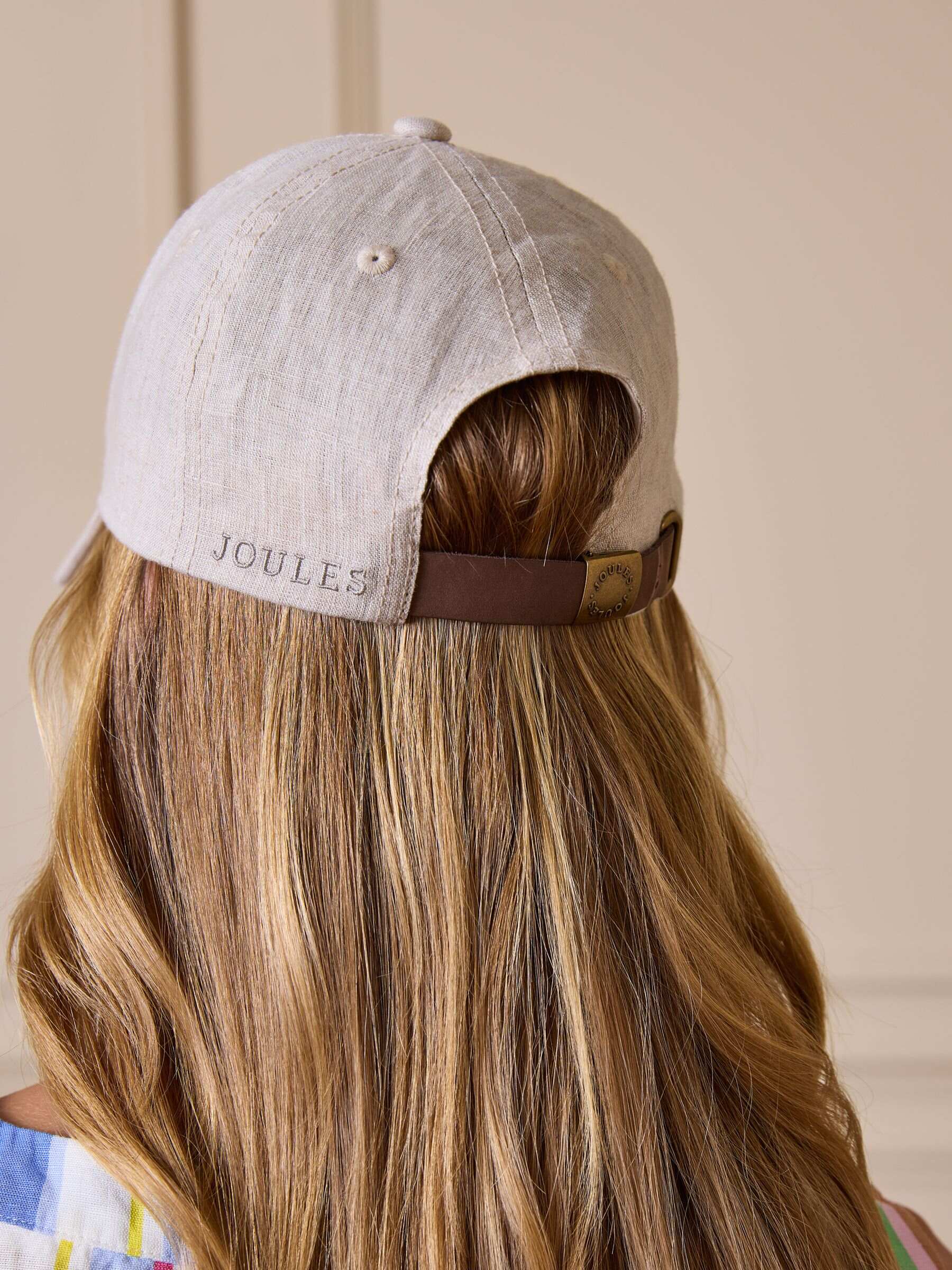 Daley Neutral Linen Cap