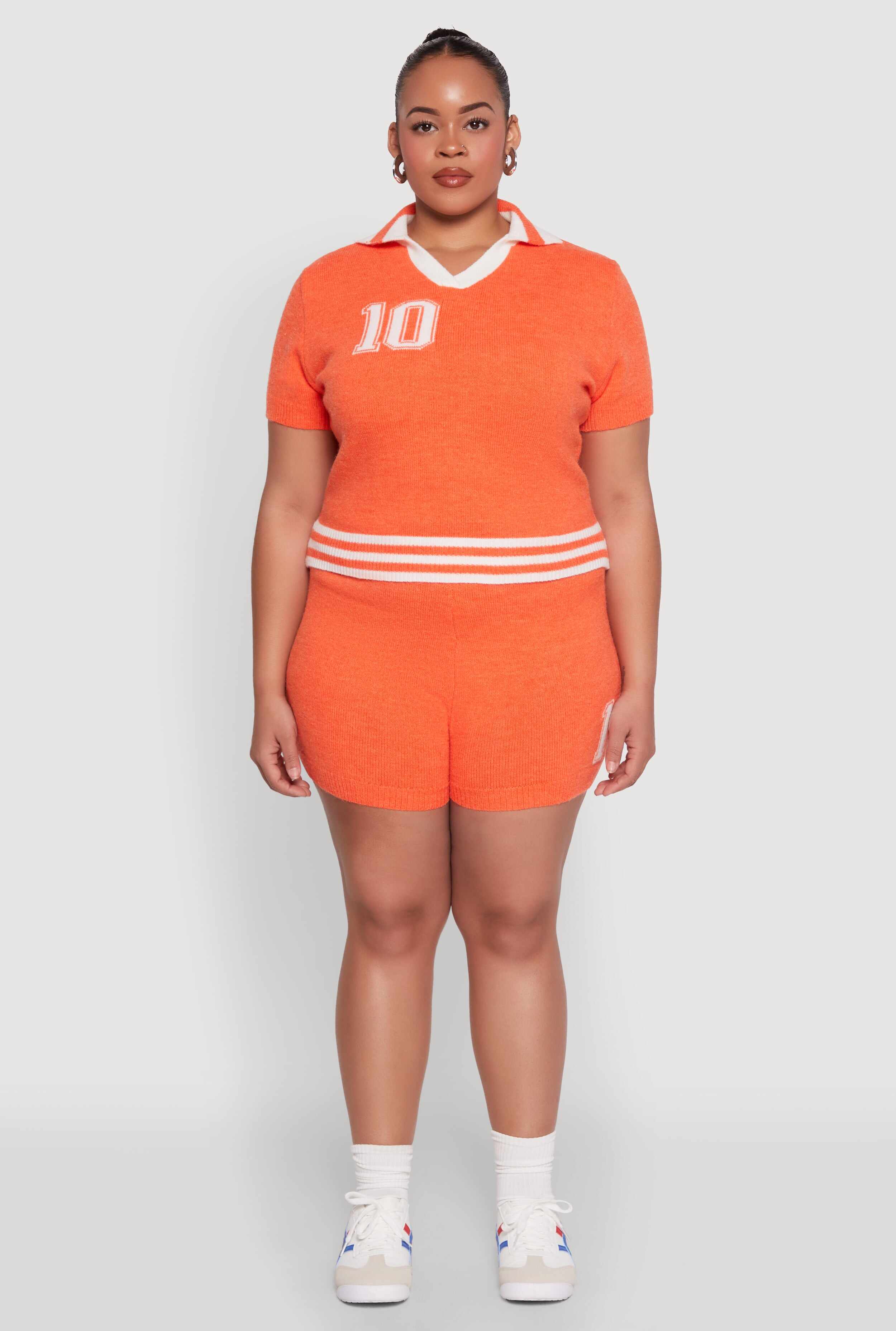 Plus Size Daisy 10 Graphic Varsity Stripe Shorts