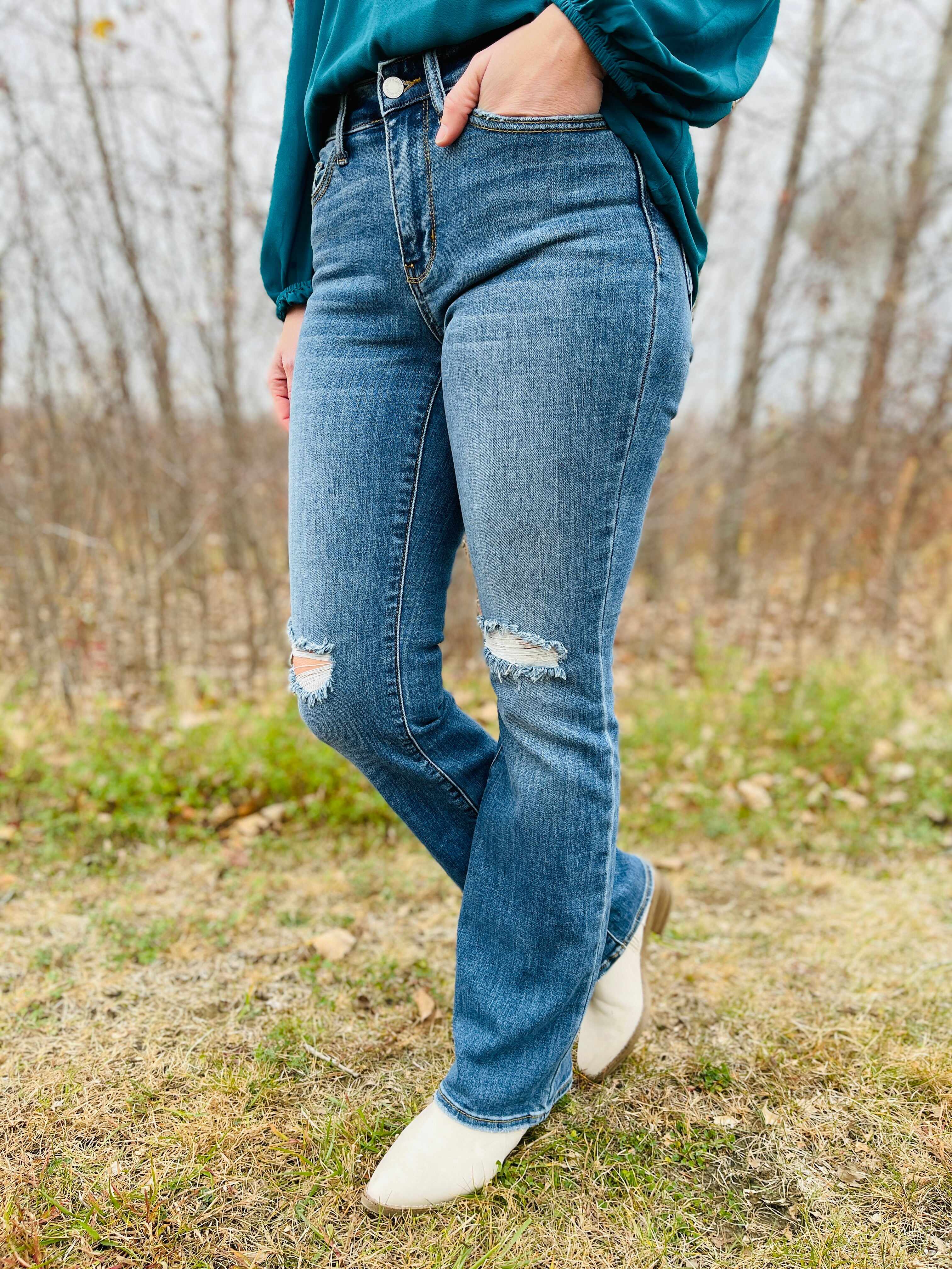 PLUS/REG Feelin' Slim Bootcut Jeans