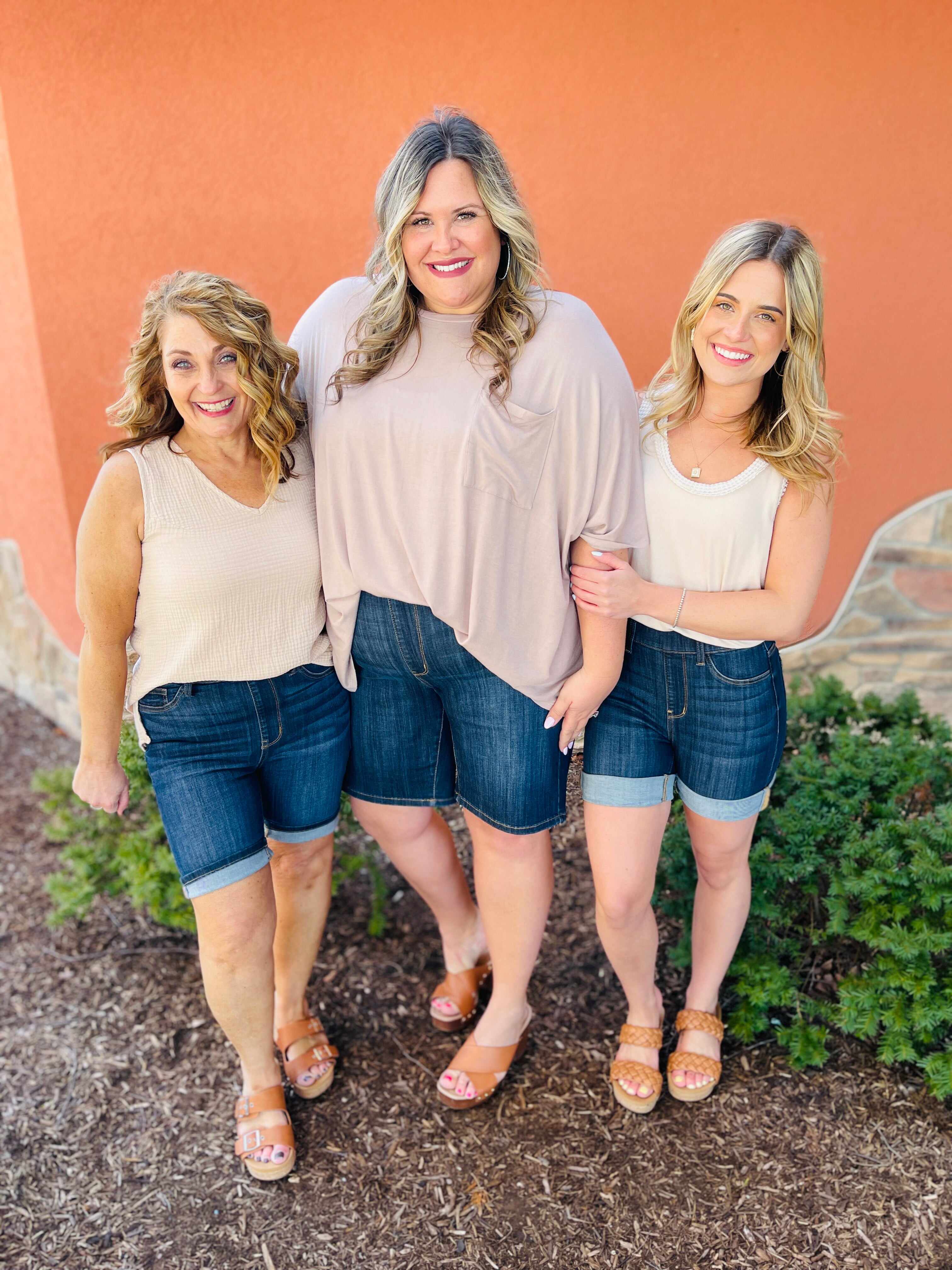 REG/CURVY High Gear Pull On Biker Shorts